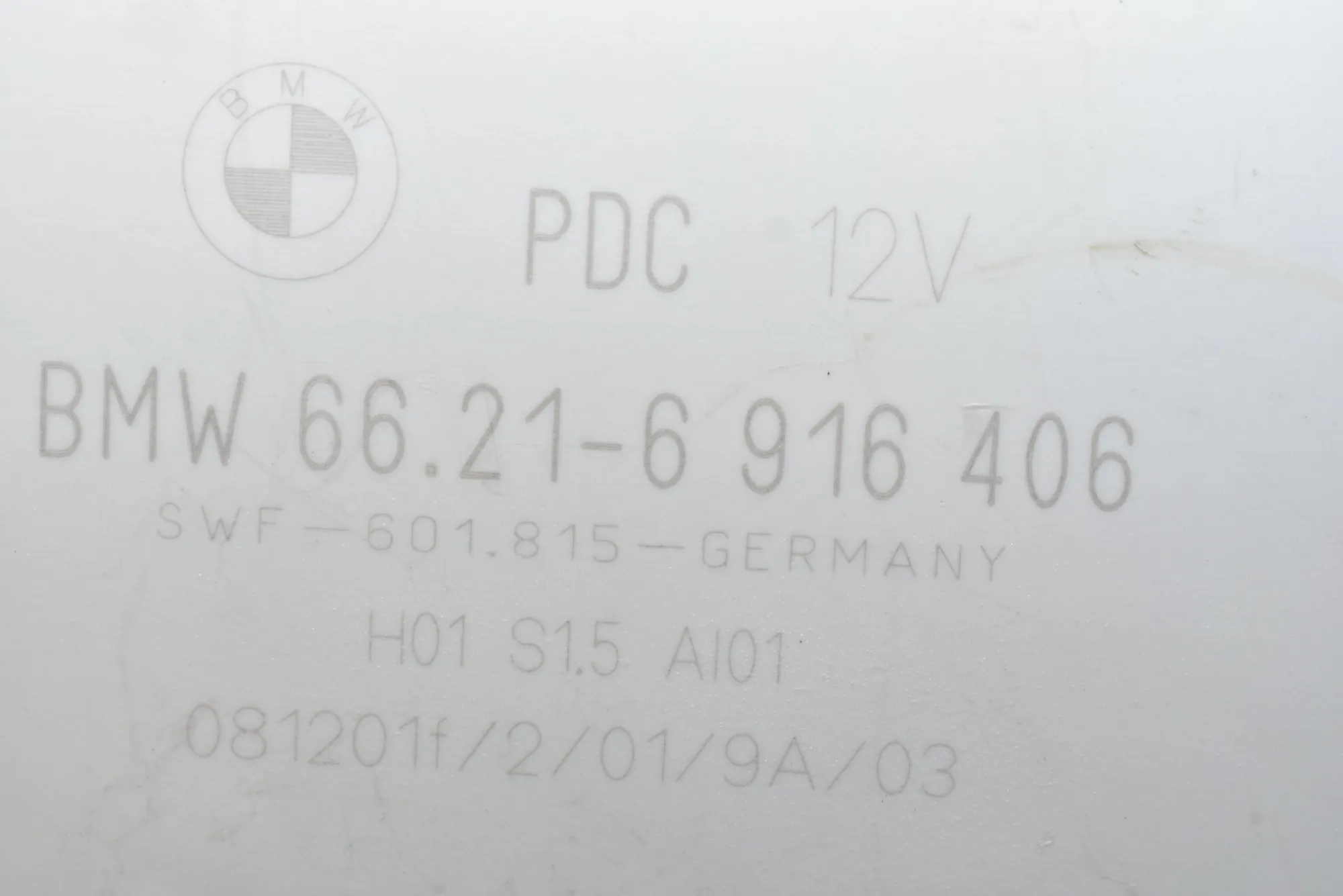 PDC Parking Sensor Control Unit – OEM 6916406 · BMW 5 Touring (E39) BMW 5 Touring (E39) 530 d 2002 – 4