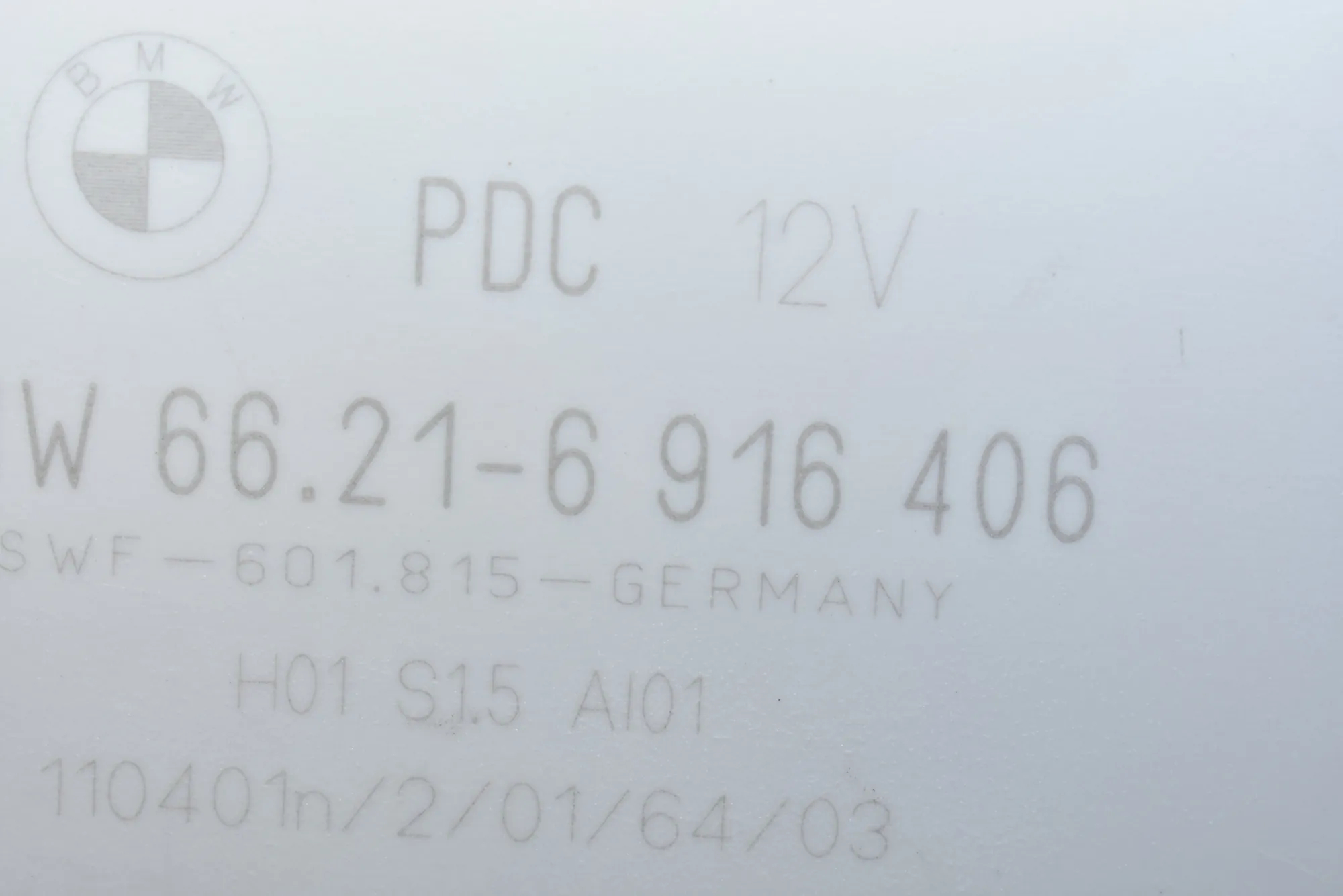 PDC Parking Sensor Control Unit – OEM 6916406 · BMW 5 Touring (E39) BMW 5 Touring (E39) 530 d 2002 – 4