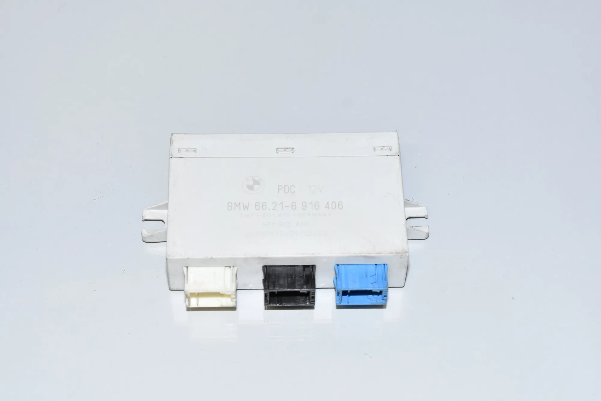 PDC Parking Sensor Control Unit – OEM 6916406 · BMW 5 Touring (E39) BMW 5 Touring (E39) 530 d 2002