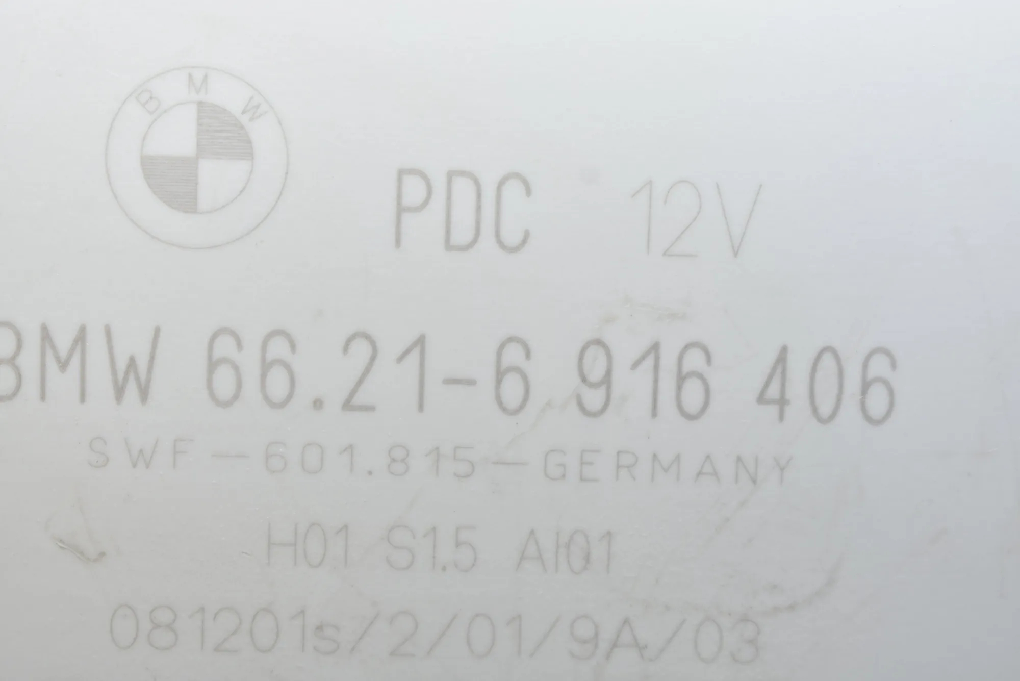 PDC Parking Sensor Control Unit – OEM 6916406 · BMW 5 Touring (E39) BMW 5 Touring (E39) 530 d 2002 – 4