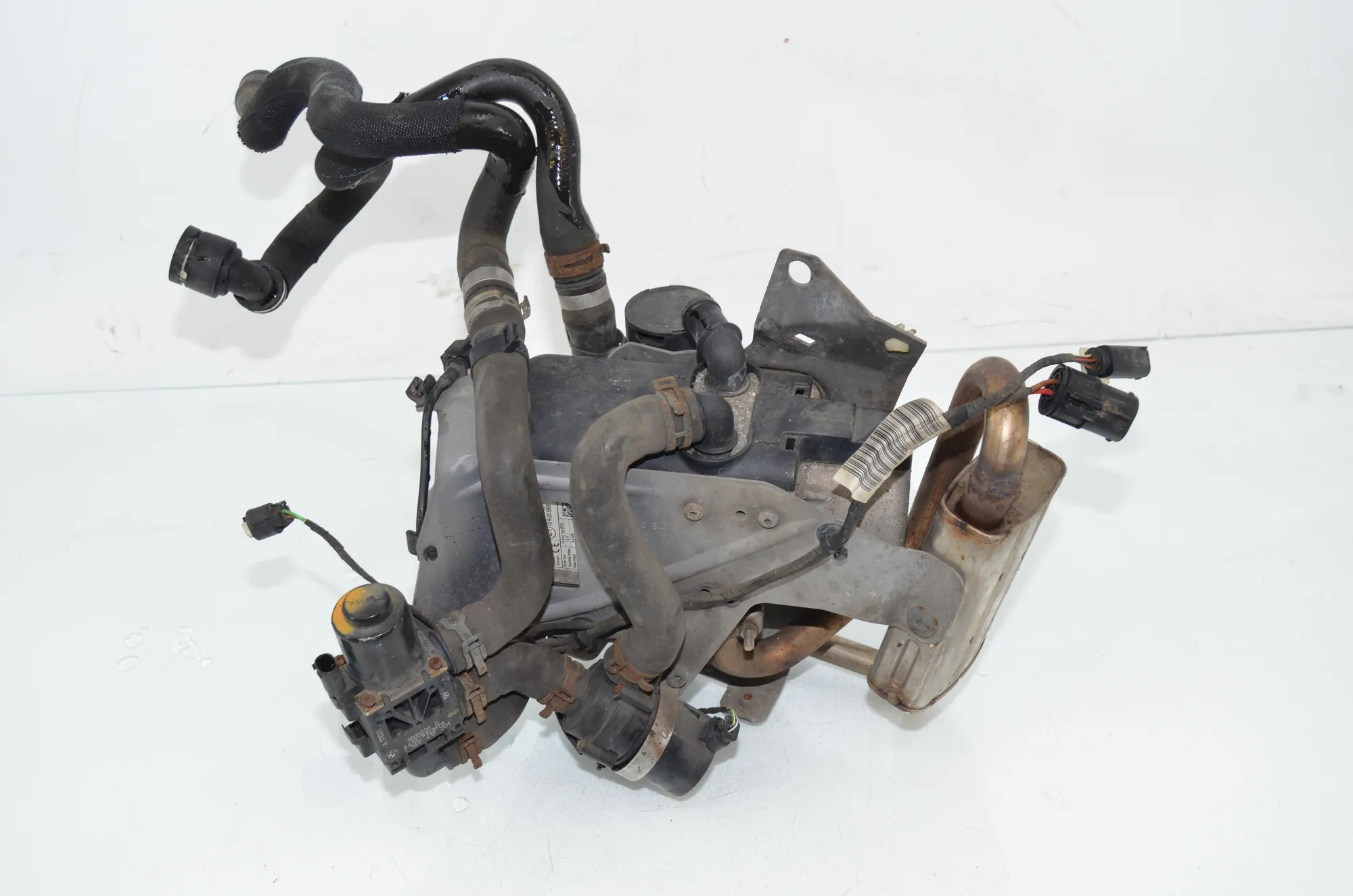 Webasto Auxiliary Heater – OEM 9250302 · BMW 5 Touring (F11) 530 d xDrive 2012 – 3