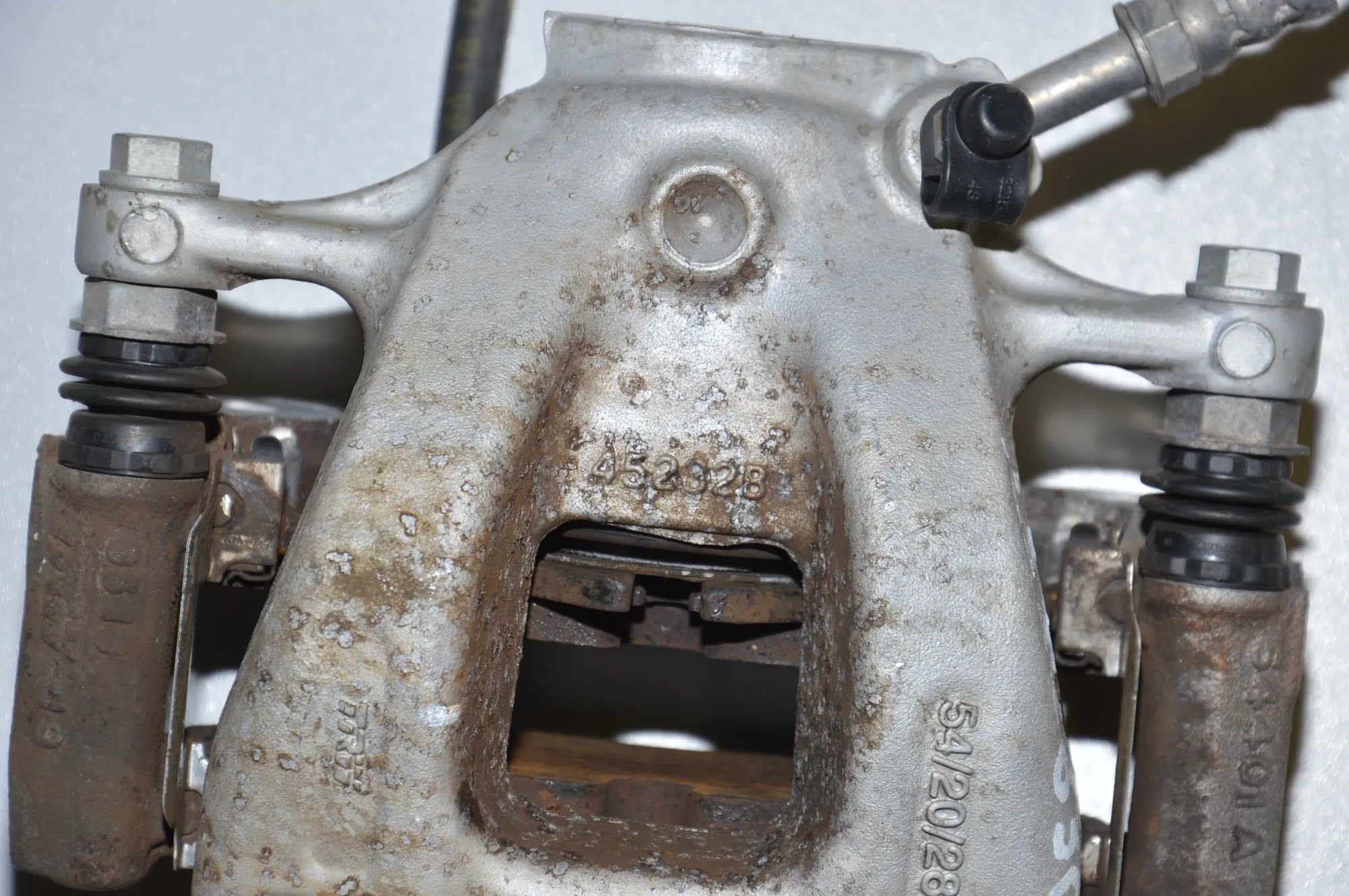 Front Right Brake Caliper – OEM 45232B · BMW i3 (I01) Electric 2019 – 5