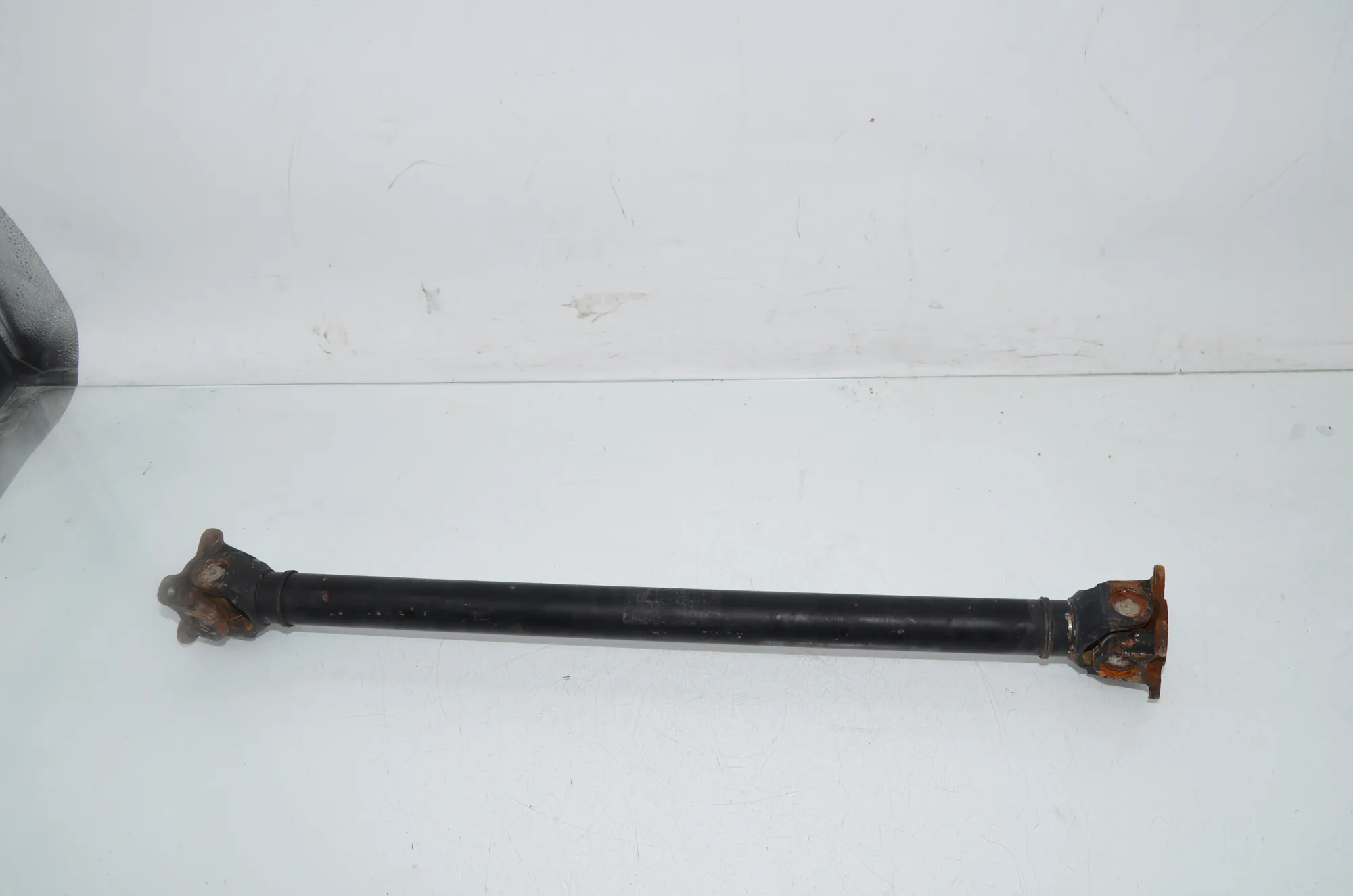 Gearbox Short Propshaft – OEM 9425906 · BMW 5 Touring (F11) 530 d xDrive 2012