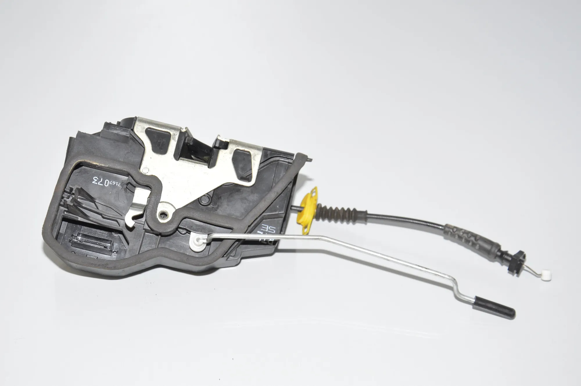 Front Left Door Lock – OEM 7167073 · BMW 5 (E60) BMW 5 (E60) 520 d 2005 – 4