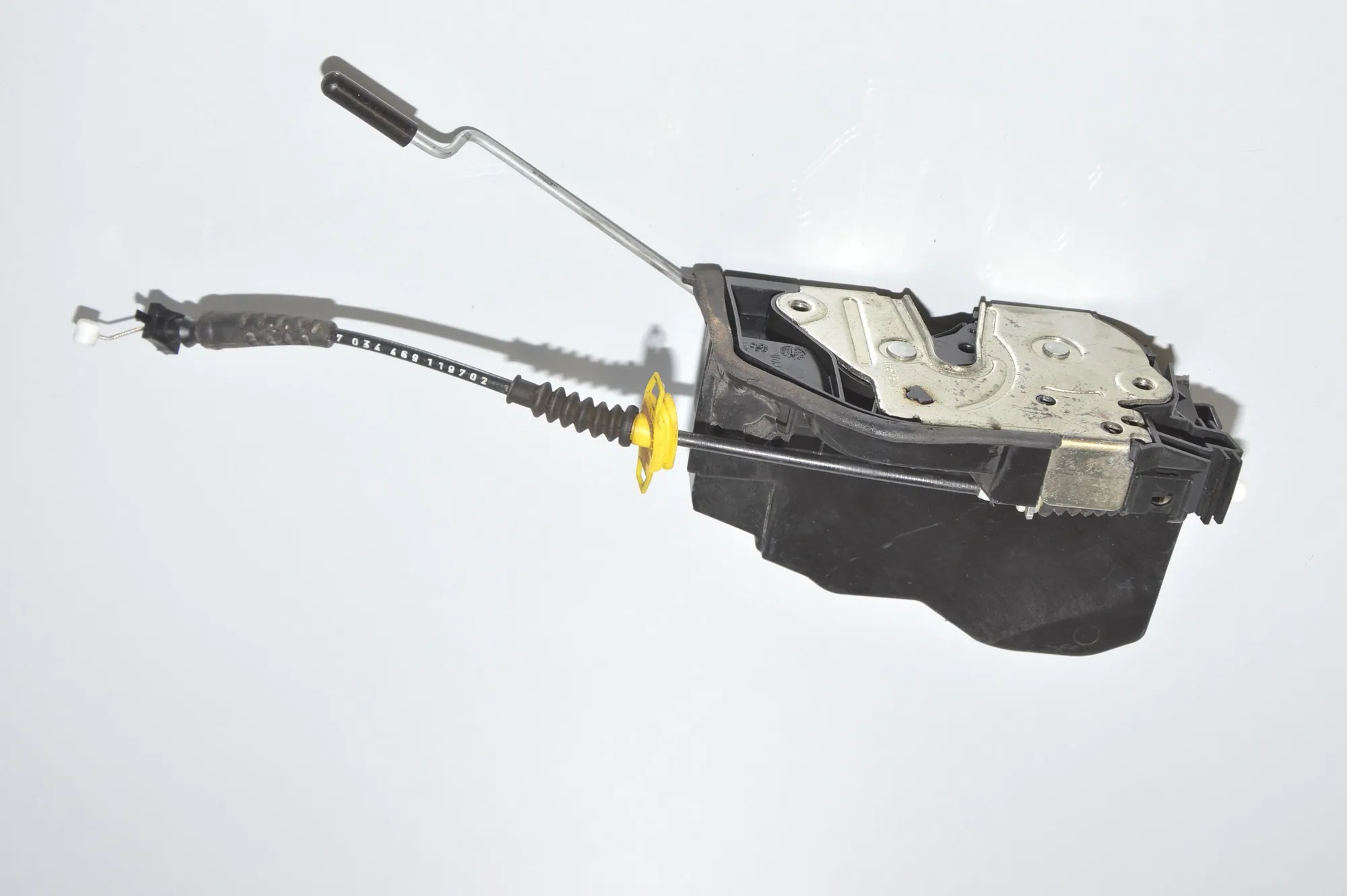 Front Left Door Lock – OEM 7167073 · BMW 5 (E60) BMW 5 (E60) 520 d 2005 – 2