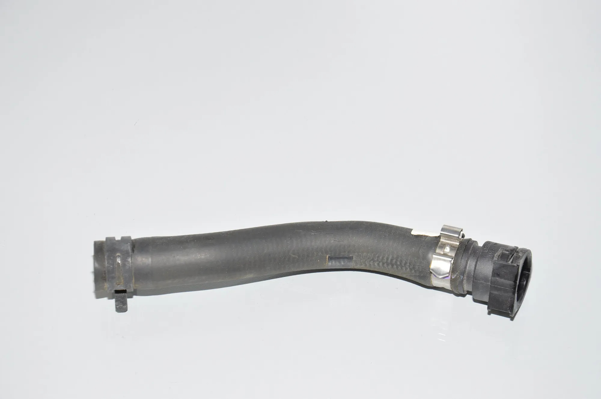 Coolant Hose Pipe – OEM 7616037 · BMW i3 (I01) Electric 2019 – 4