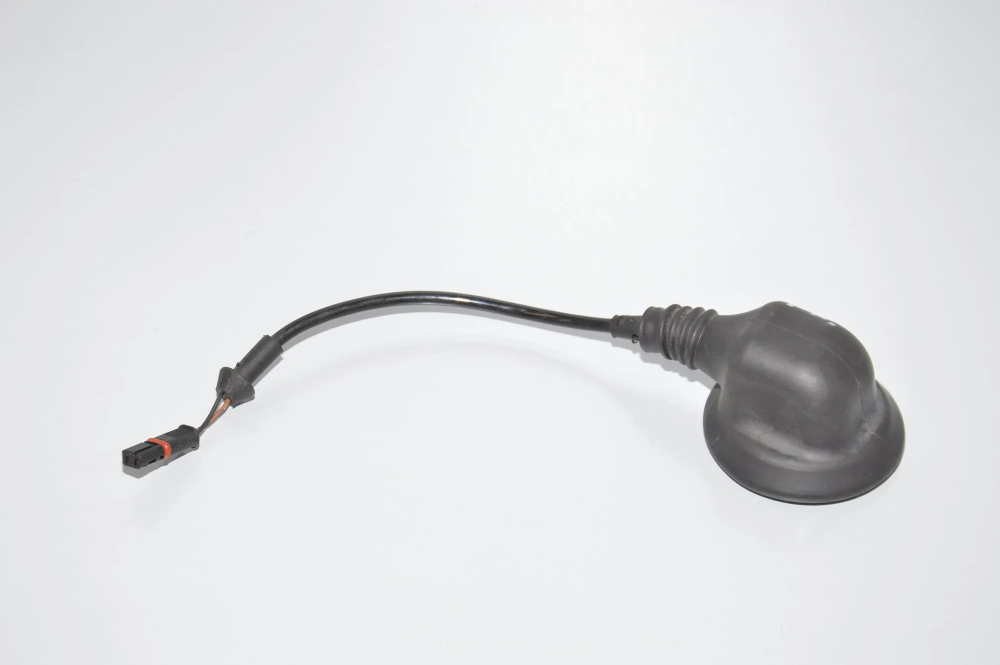 Other Control Units – OEM 2284048 · BMW 5 (F10) M5 2012