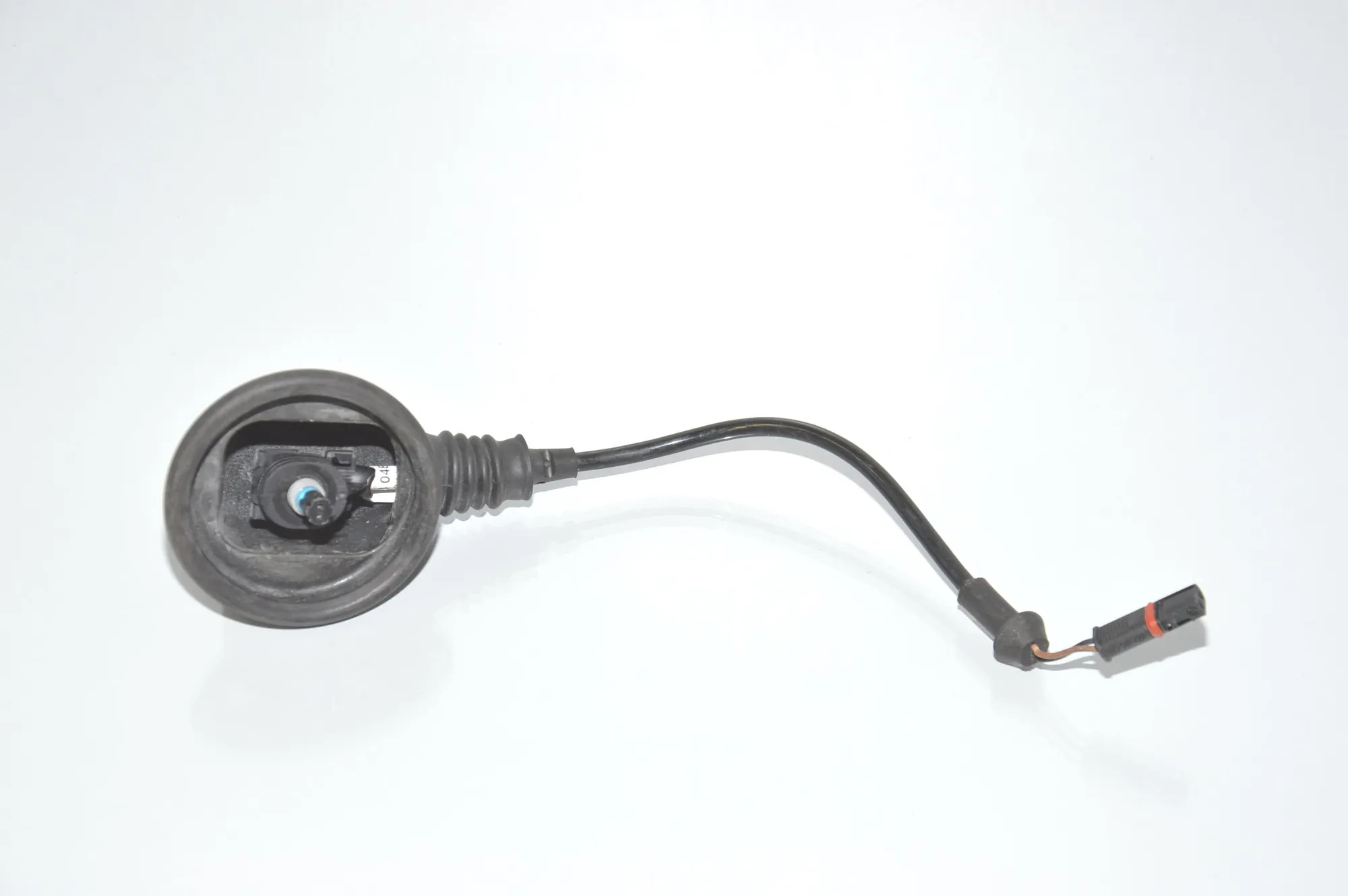 Other Control Units – OEM 2284048 · BMW 5 (F10) M5 2012 – 4