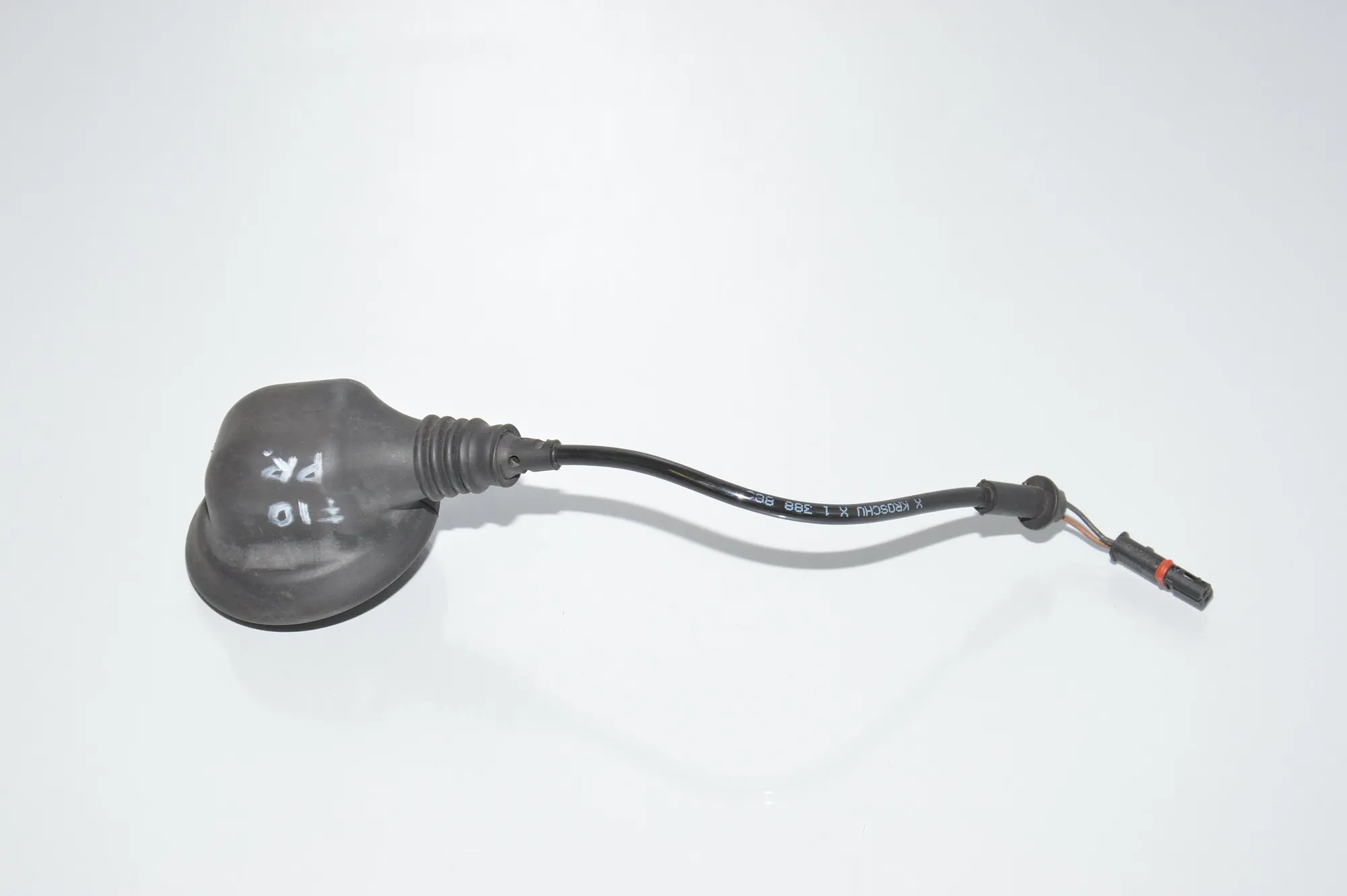 Other Control Units – OEM 2284048 · BMW 5 (F10) M5 2012