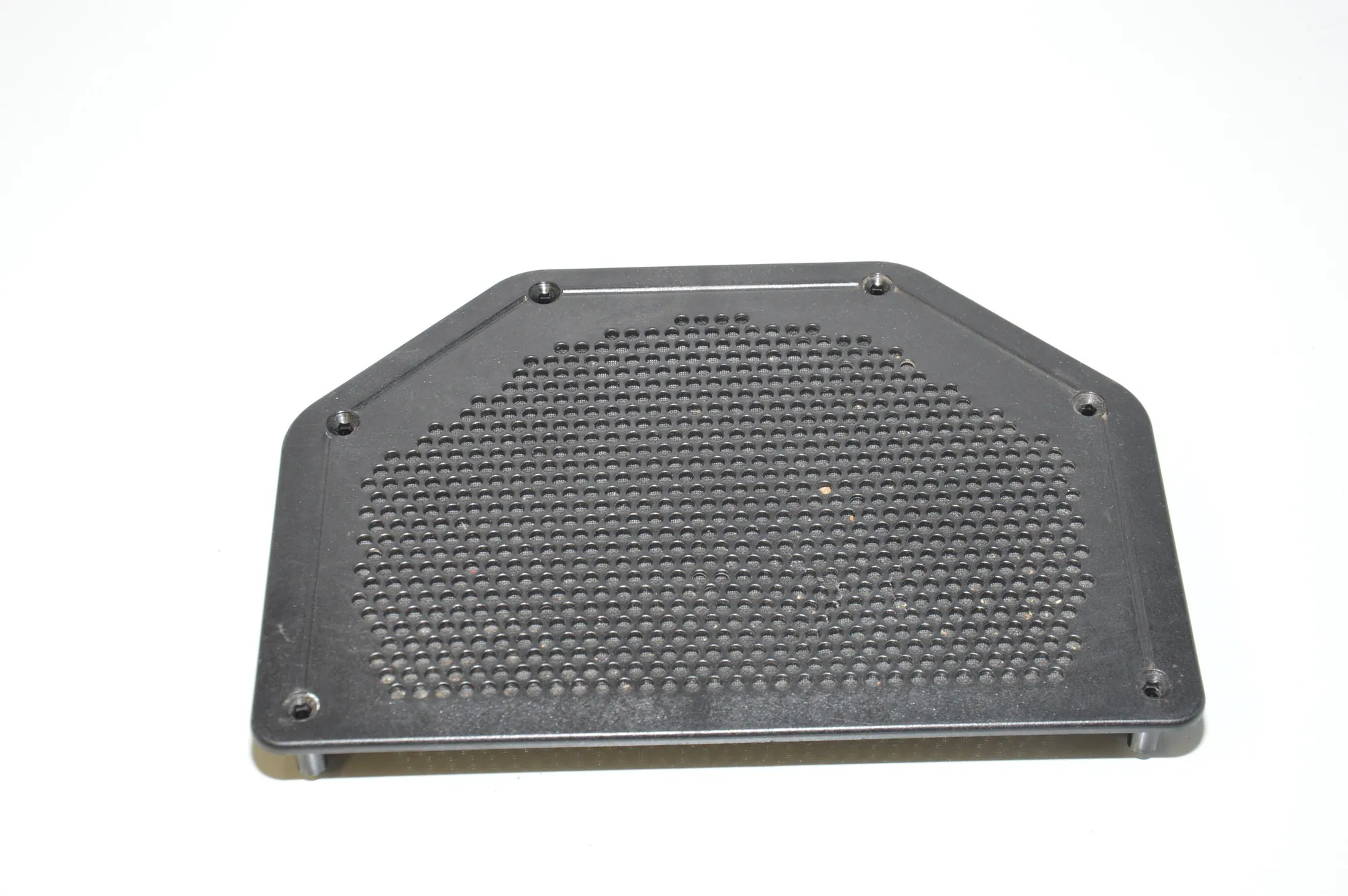 Loudspeaker Cover – OEM 6925328 · BMW 1 Coupe (E82) BMW 1 Coupe (E82) 118 d 2009