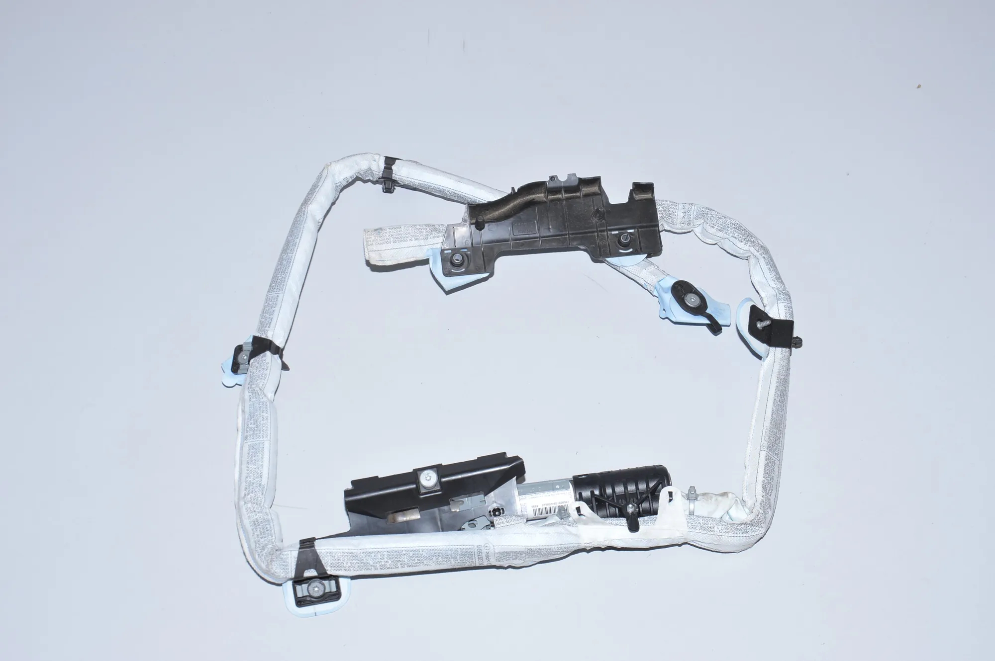 Left Side Roof Safety Curtain SRS – OEM 6966859 · BMW 3 Touring (E91) BMW 3 Touring (E91) 316 d 2009 – 2