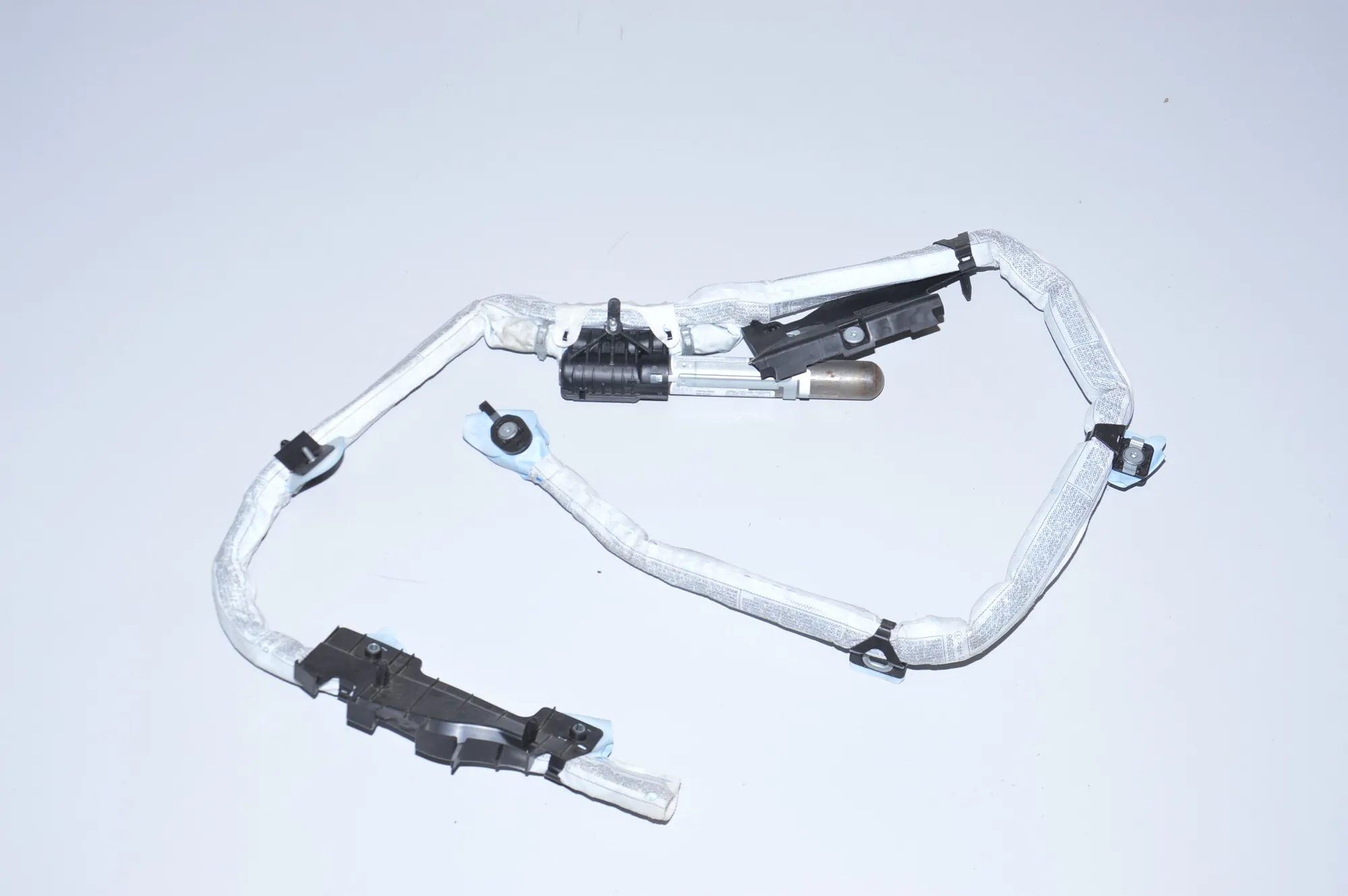 Left Side Roof Safety Curtain SRS – OEM 6966859 · BMW 3 Touring (E91) BMW 3 Touring (E91) 316 d 2009