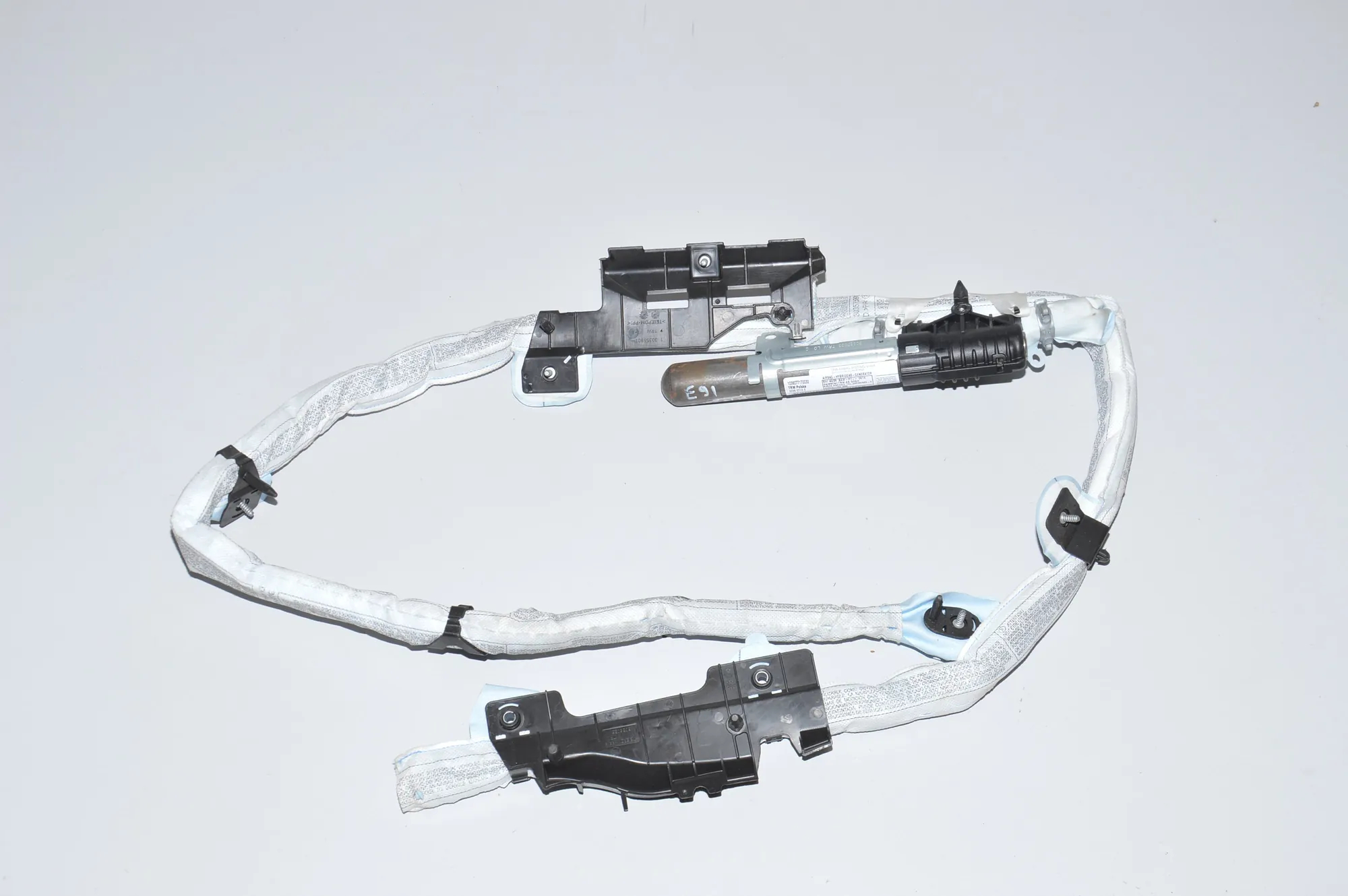 Right Side Roof Safety Curtain SRS – OEM 6966860 · BMW 3 Touring (E91) BMW 3 Touring (E91) 316 d 2009