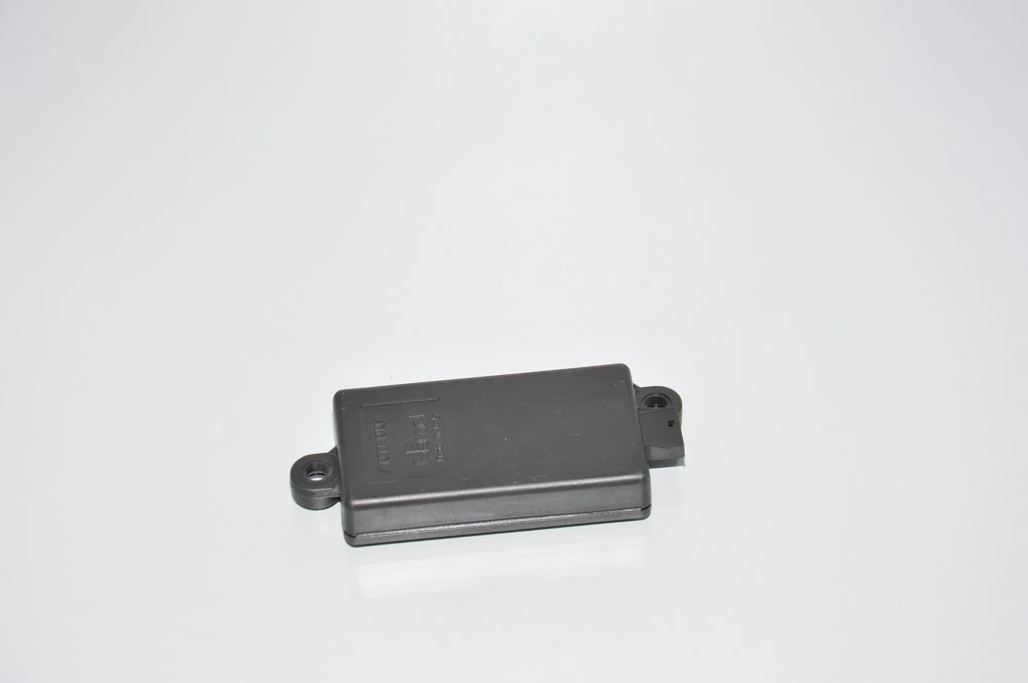 Other Control Units – OEM 6989713 · BMW 3 Cabrio (E93) BMW 3 Cabrio (E93) 320 d 2007 – 3