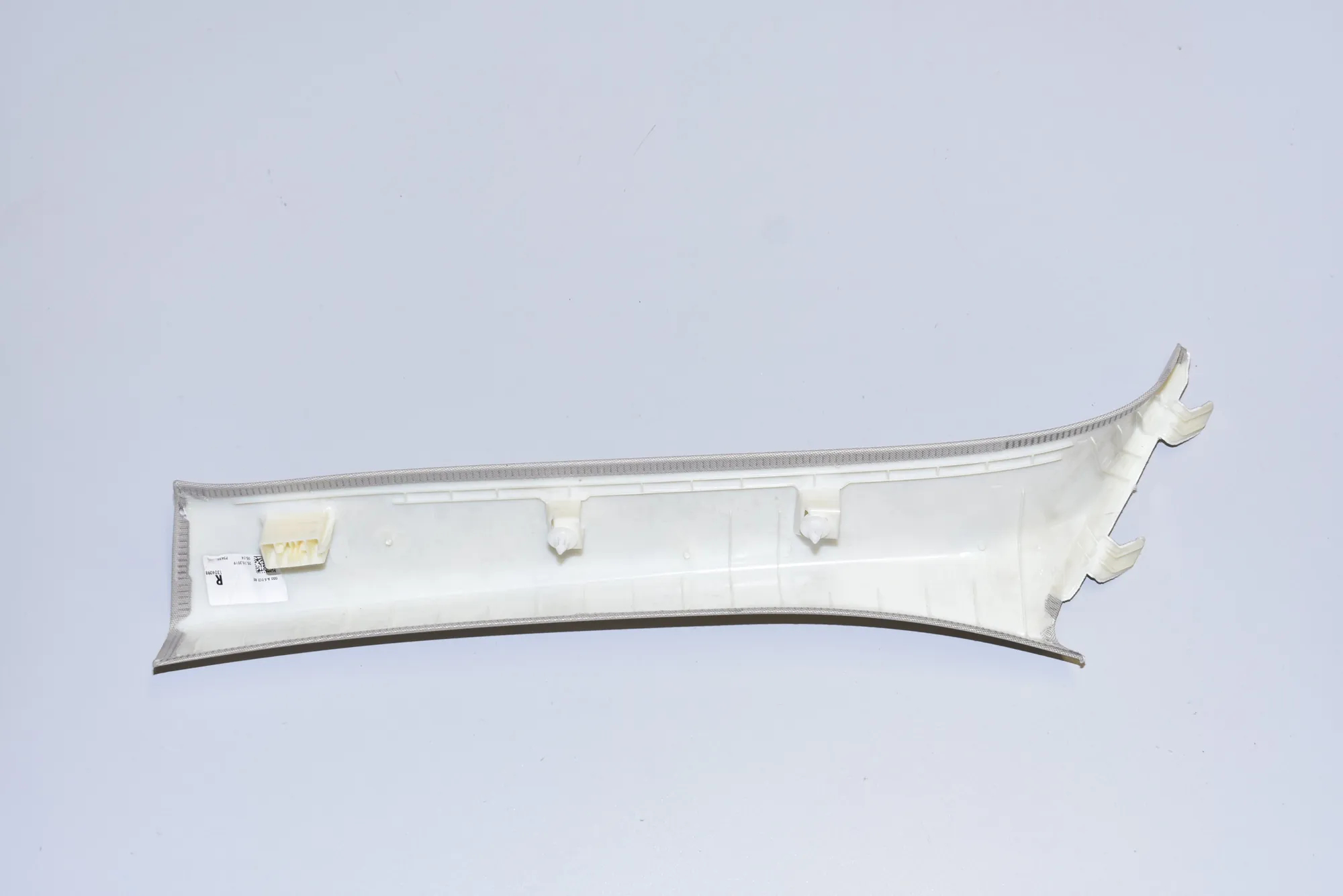 Front Right A Pillar Trim – OEM 7384526 · BMW 5 (G30) BMW 5 (G30) 530 d 2018 – 3