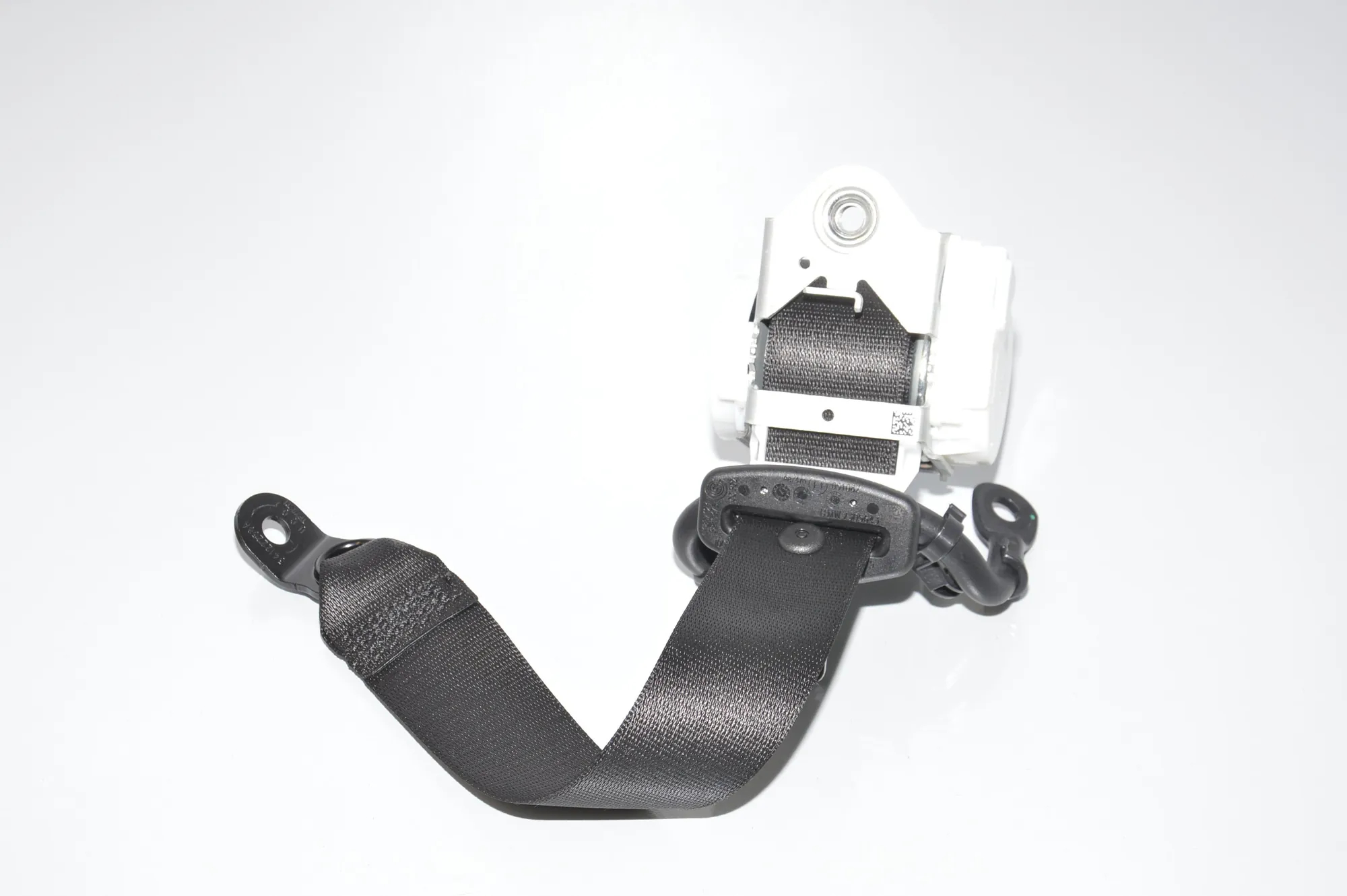 Rear Left Seatbelt – OEM 7305643 · BMW i3 (I01) Electric 2019 – 2