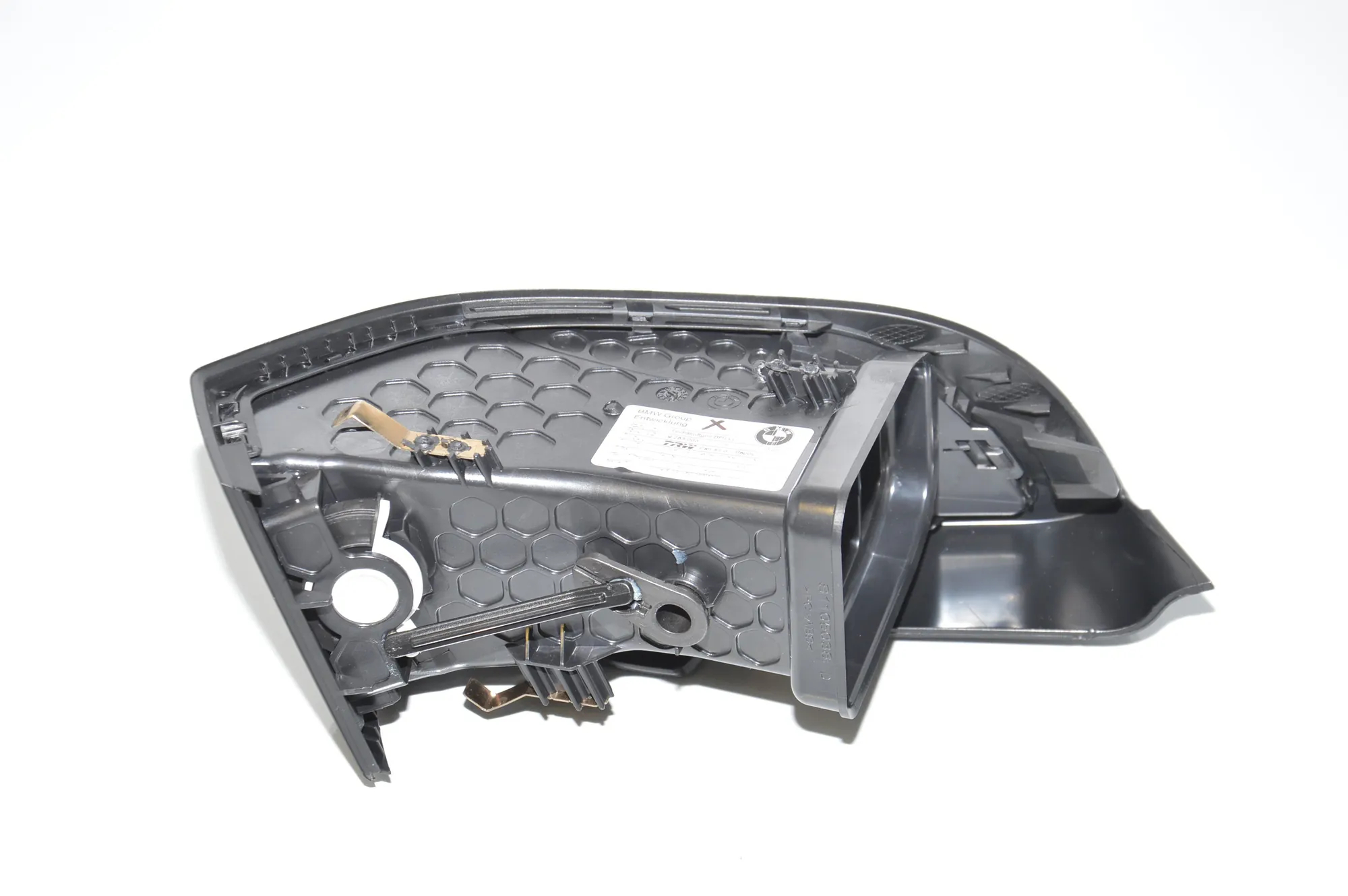 Dashboard Air Vents – OEM 9283003 · BMW i3 (I01) Electric 2019 – 4