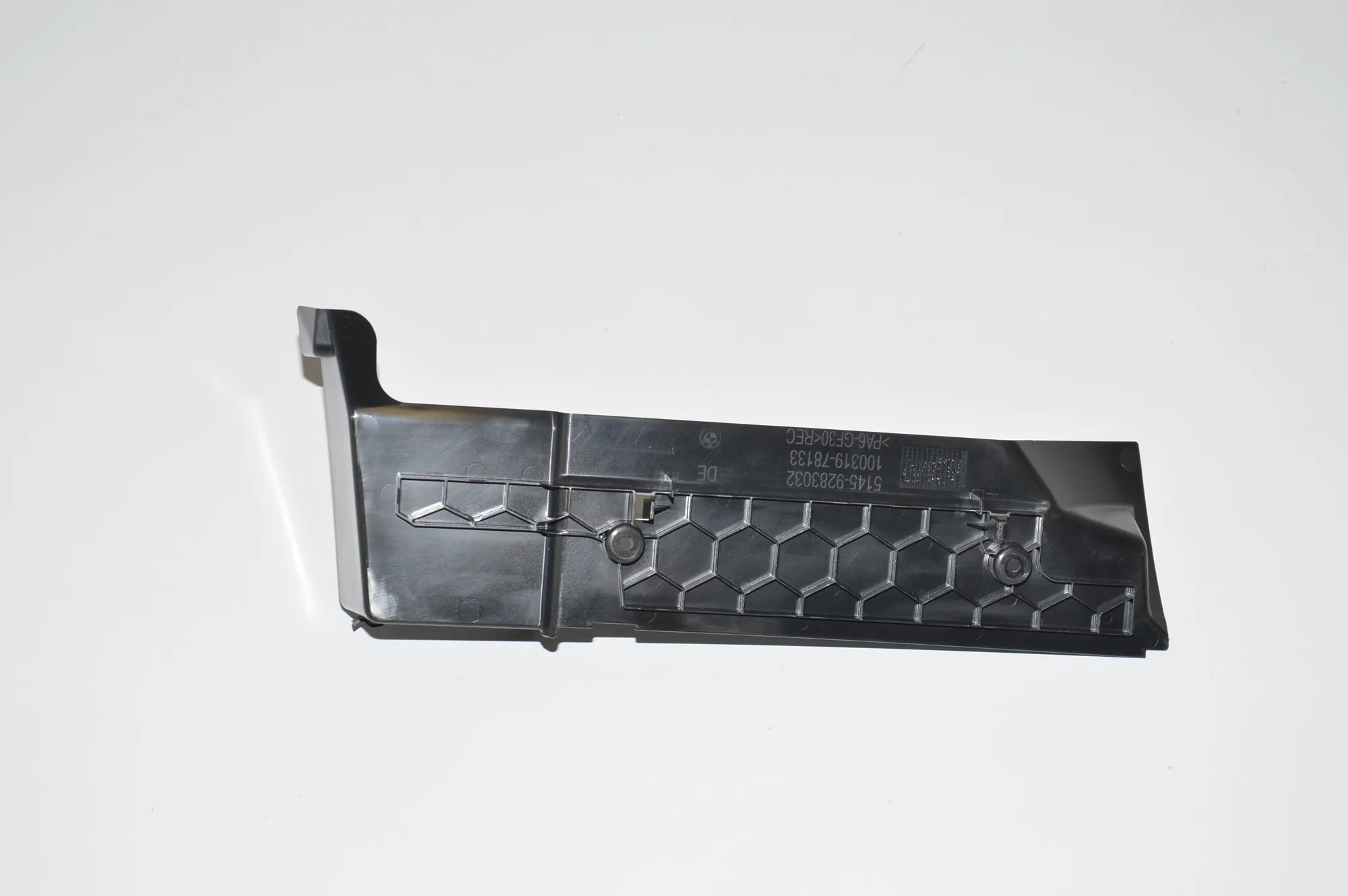 Other Interior Parts – OEM 9283032 · BMW i3 (I01) Electric 2019 – 3