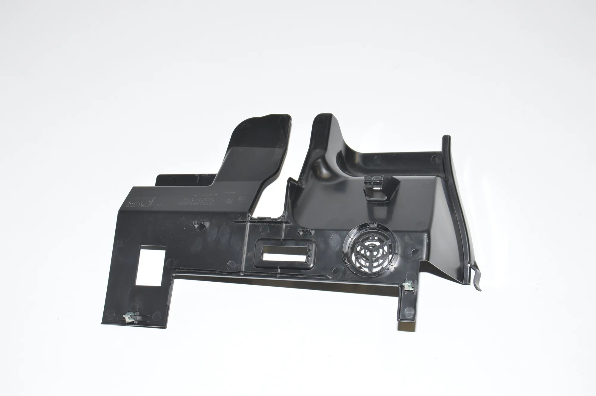 Dashboard Lower Trim – OEM 9283030 · BMW i3 (I01) Electric 2019 – 3