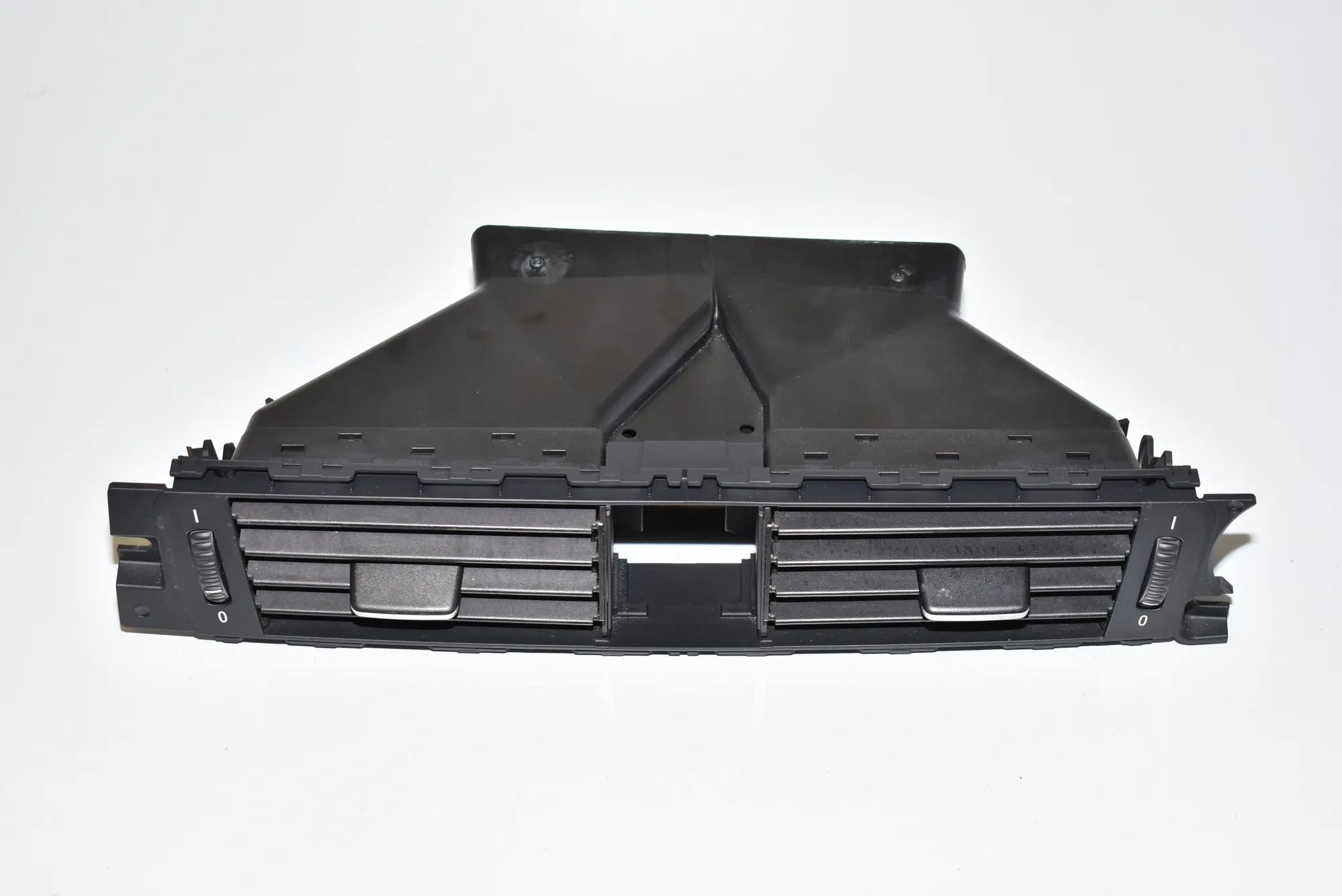 Dashboard Air Vents – OEM 9151174 · BMW 3 (E90) 320 d 2007