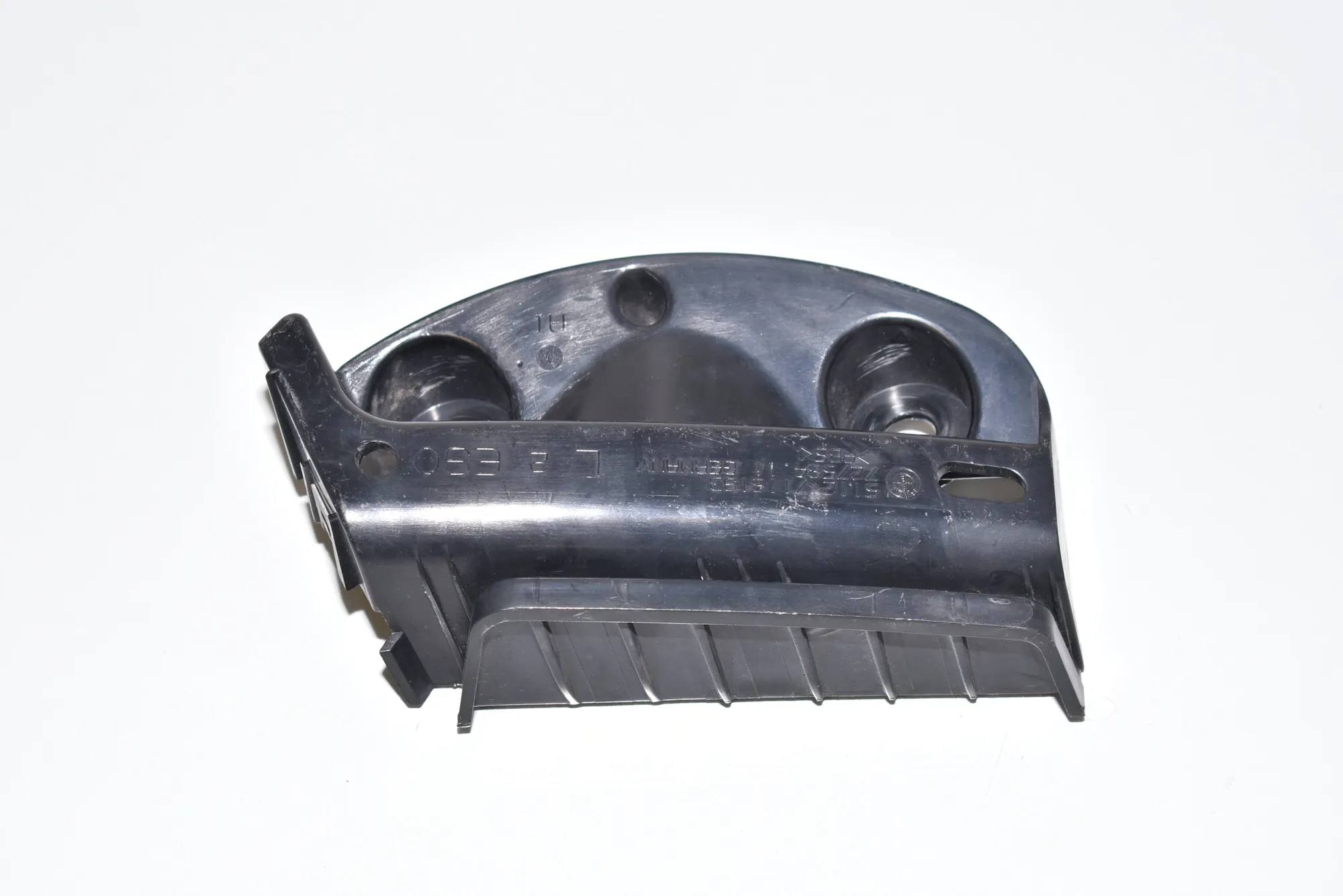 Rear Left Bumper Bracket – OEM 7118193 · BMW 3 (E90) 320 d 2007