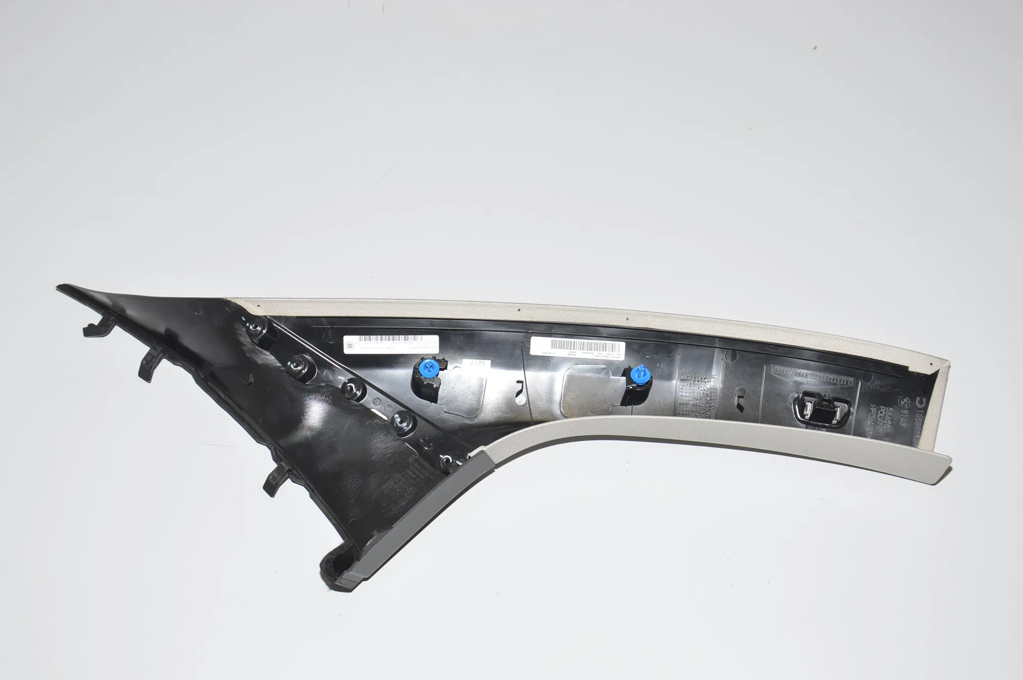 Front Left A Pillar Trim – OEM 7275667 · BMW i3 (I01) Electric 2019 – 3