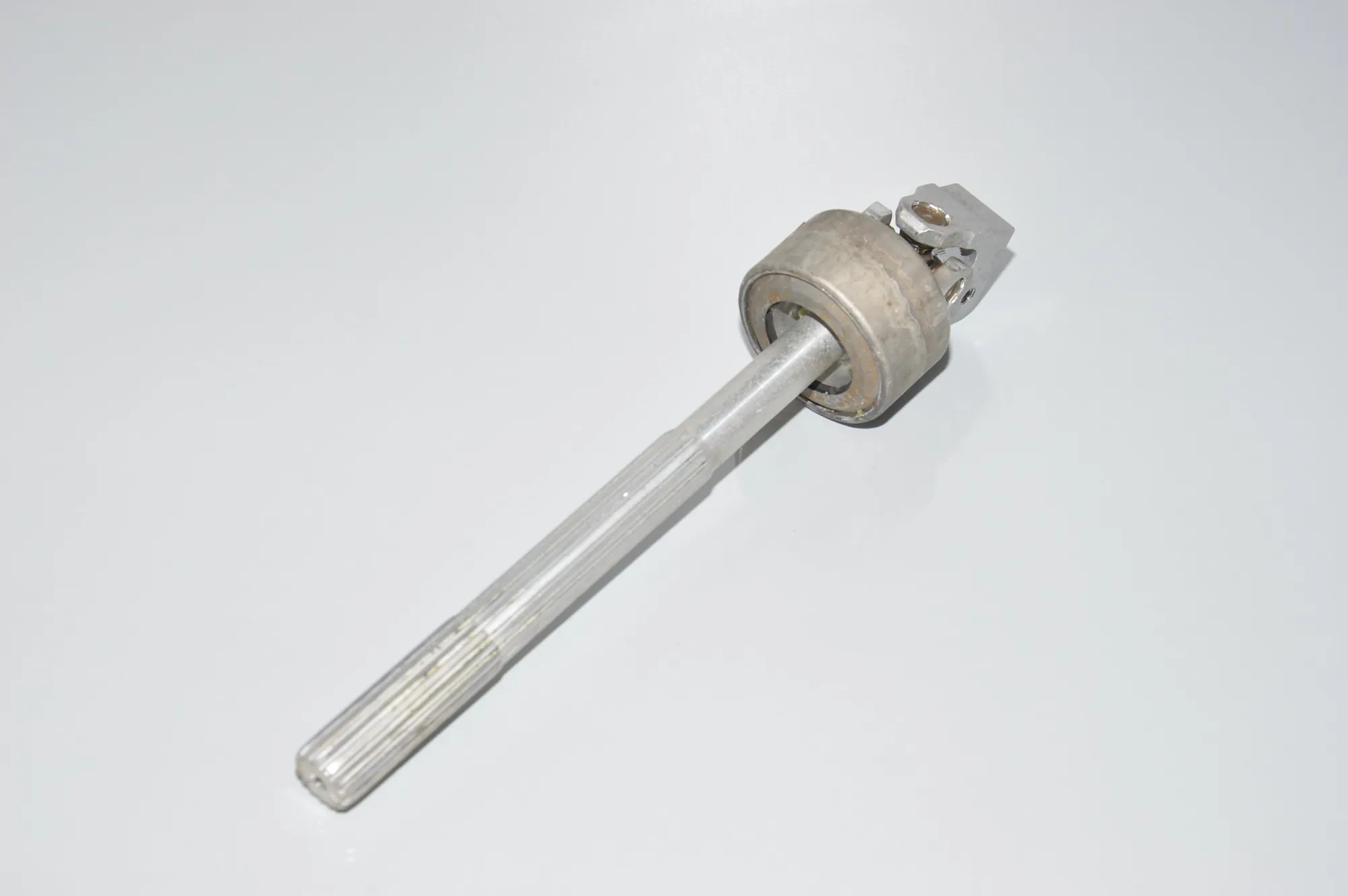 Steering Column Shaft Joint – OEM 2201054524 · BMW 5 (E60) BMW 5 (E60) 520 d 2006 – 5