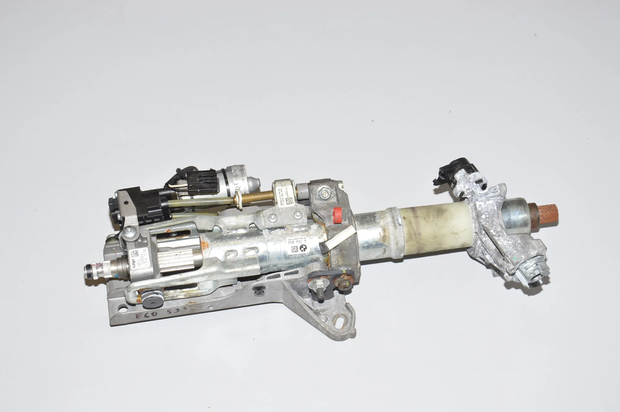 Steering Wheel Adjustment Mechanism – OEM 6769855 · BMW 6 (E63) BMW 6 (E63) 630 i 2006 – 2