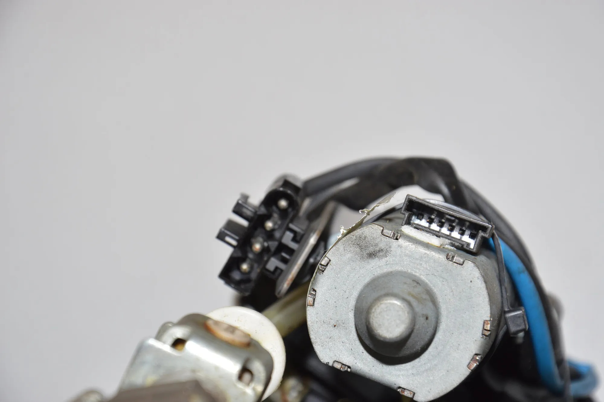 Steering Wheel Adjustment Mechanism – OEM 6769855 · BMW 6 (E63) BMW 6 (E63) 630 i 2006 – 5