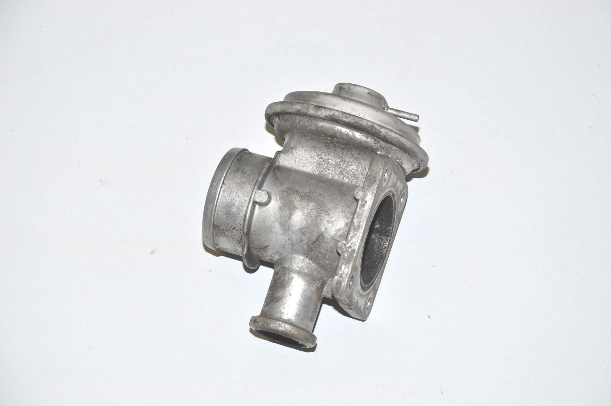 EGR Valve – OEM 2248717 · BMW 5 Touring (E39) 530 d 1999