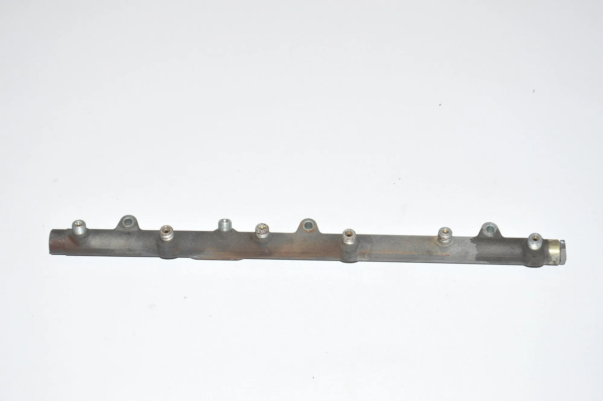 Fuel Rail – OEM 0445216002 · BMW 5 Touring (E39) 530 d 1999 – 3