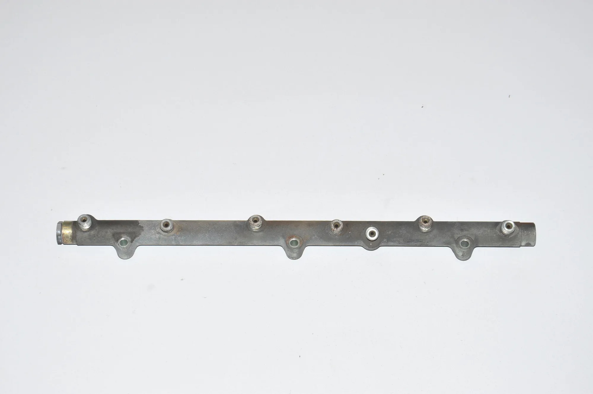 Fuel Rail – OEM 0445216002 · BMW 5 Touring (E39) 530 d 1999 – 2