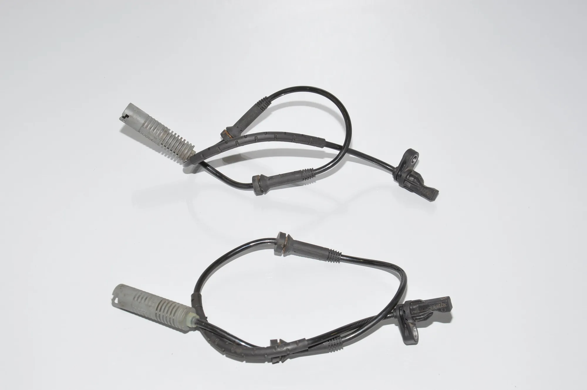 Front Right ABS Sensor – OEM 7116198 · BMW 3 (E90) 320 d 2007