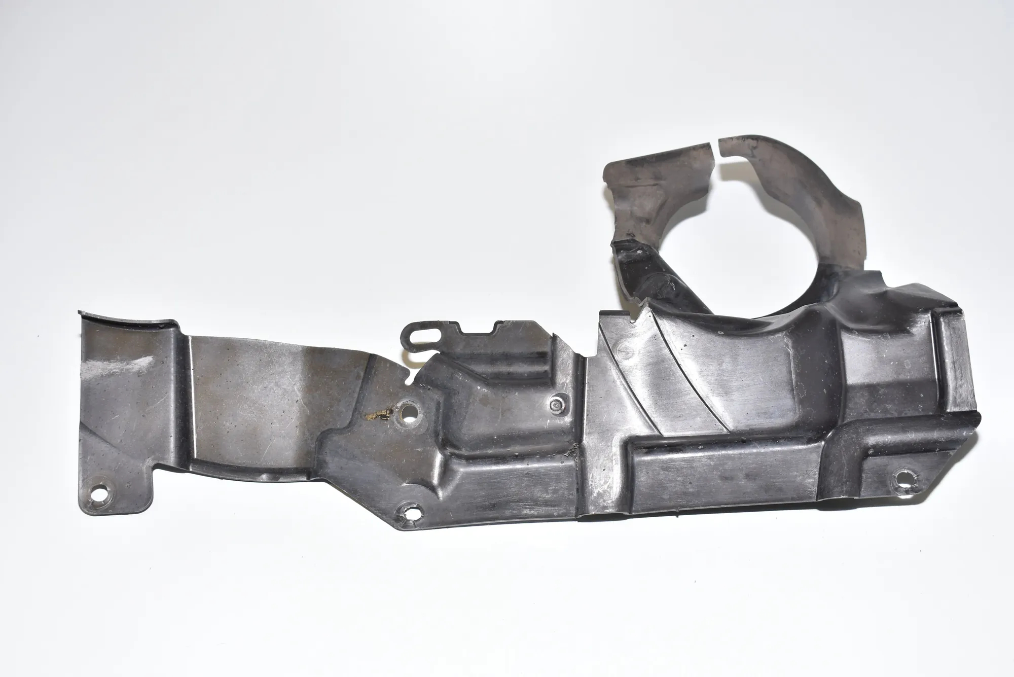 Control Arm Cover – OEM 7131711 · BMW 3 (E90) 320 d 2007