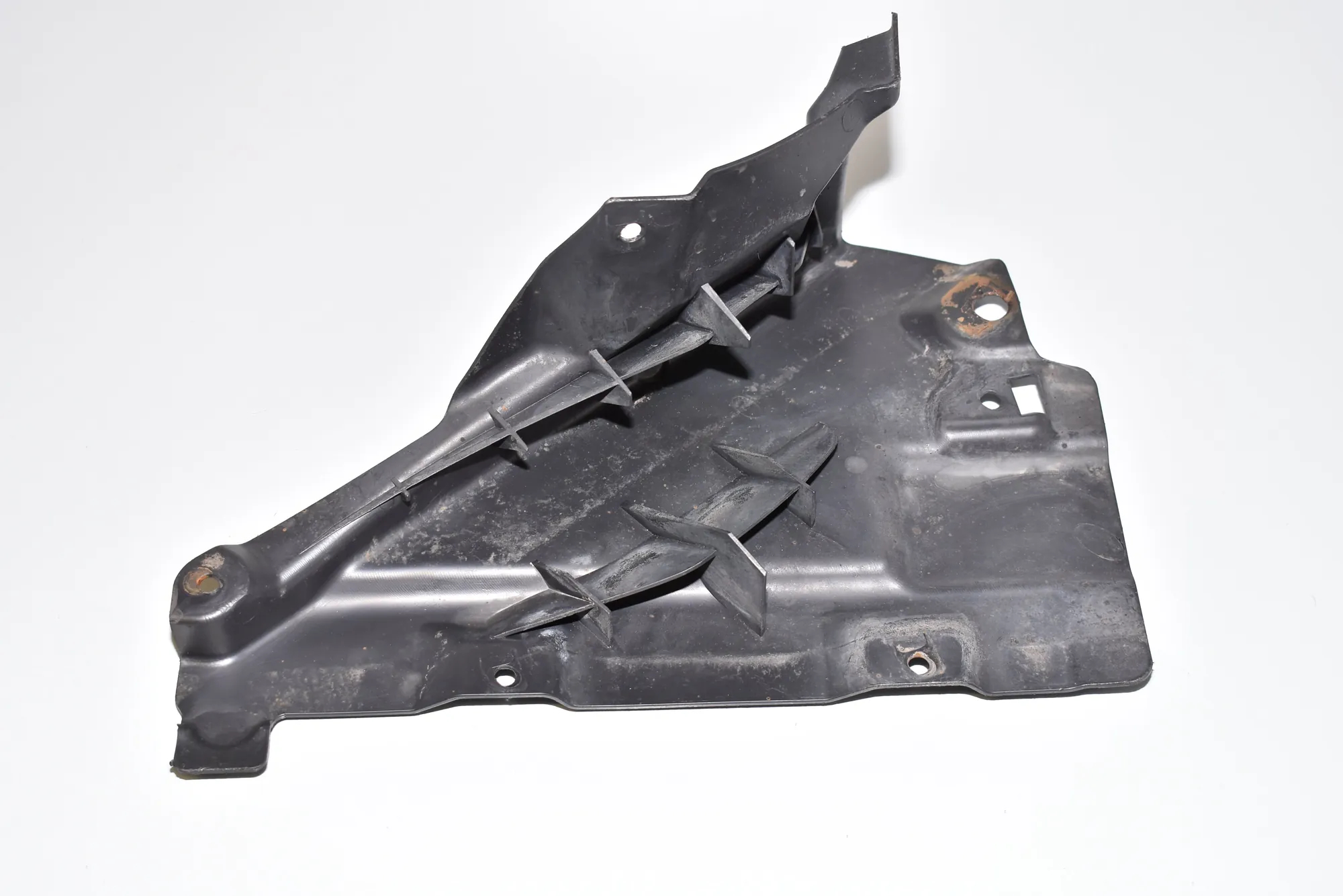 Front Left Arch Liner Rear Part – OEM 7159189 · BMW 3 (E90) 320 d 2007