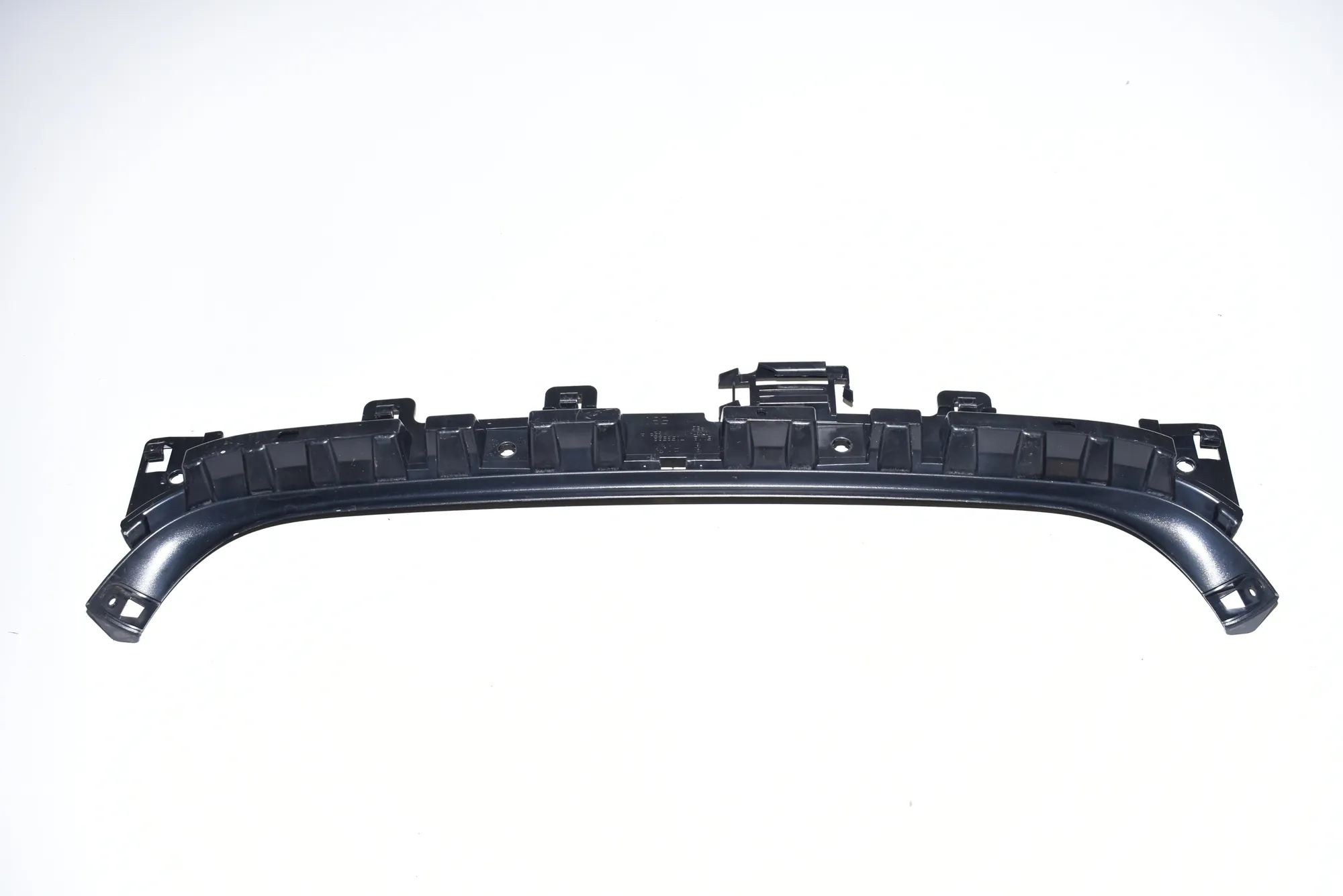 Rear Bumper Middle Bracket – OEM 7058522 · BMW 3 (E90) 320 d 2007 – 2