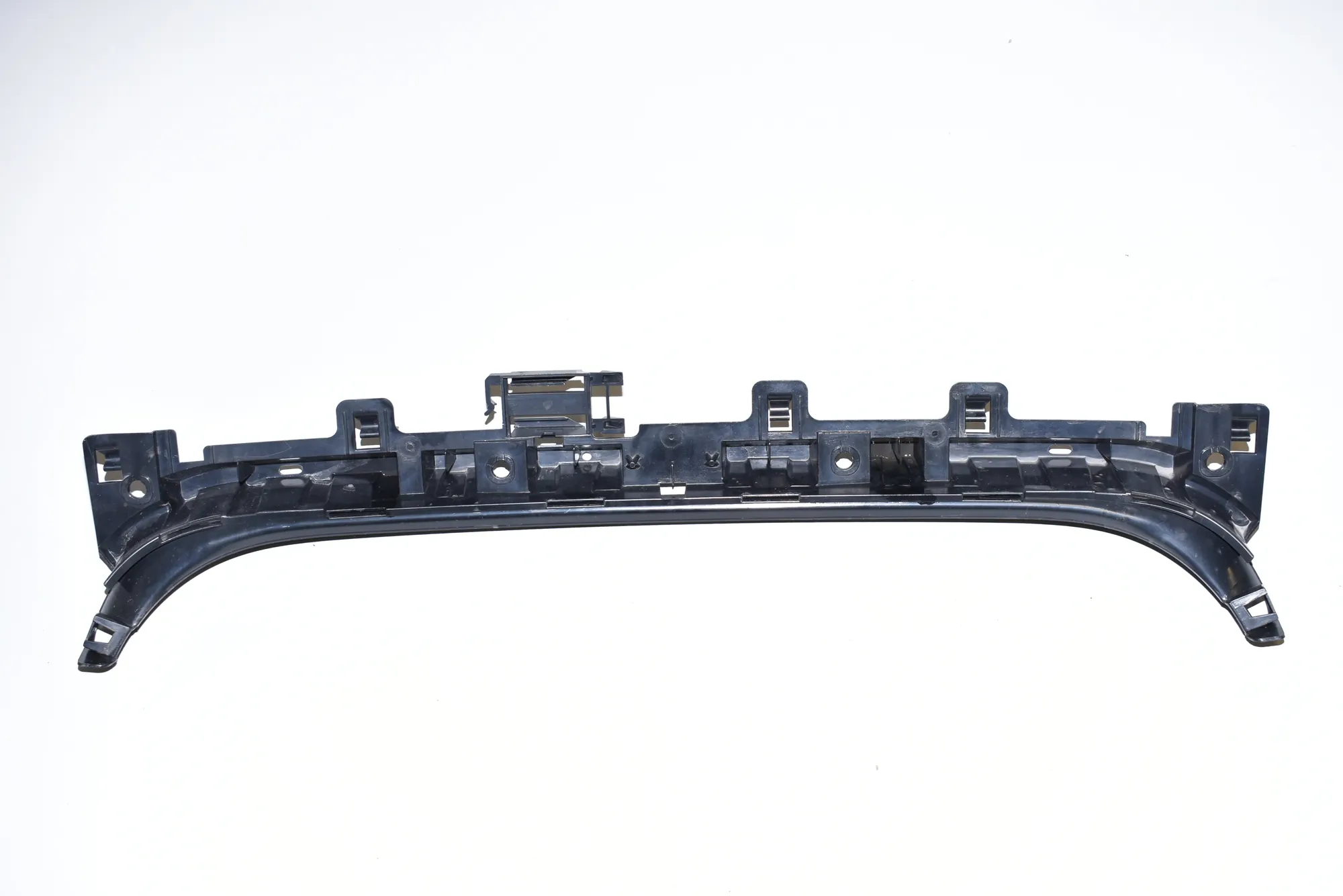 Rear Bumper Middle Bracket – OEM 7058522 · BMW 3 (E90) 320 d 2007 – 3