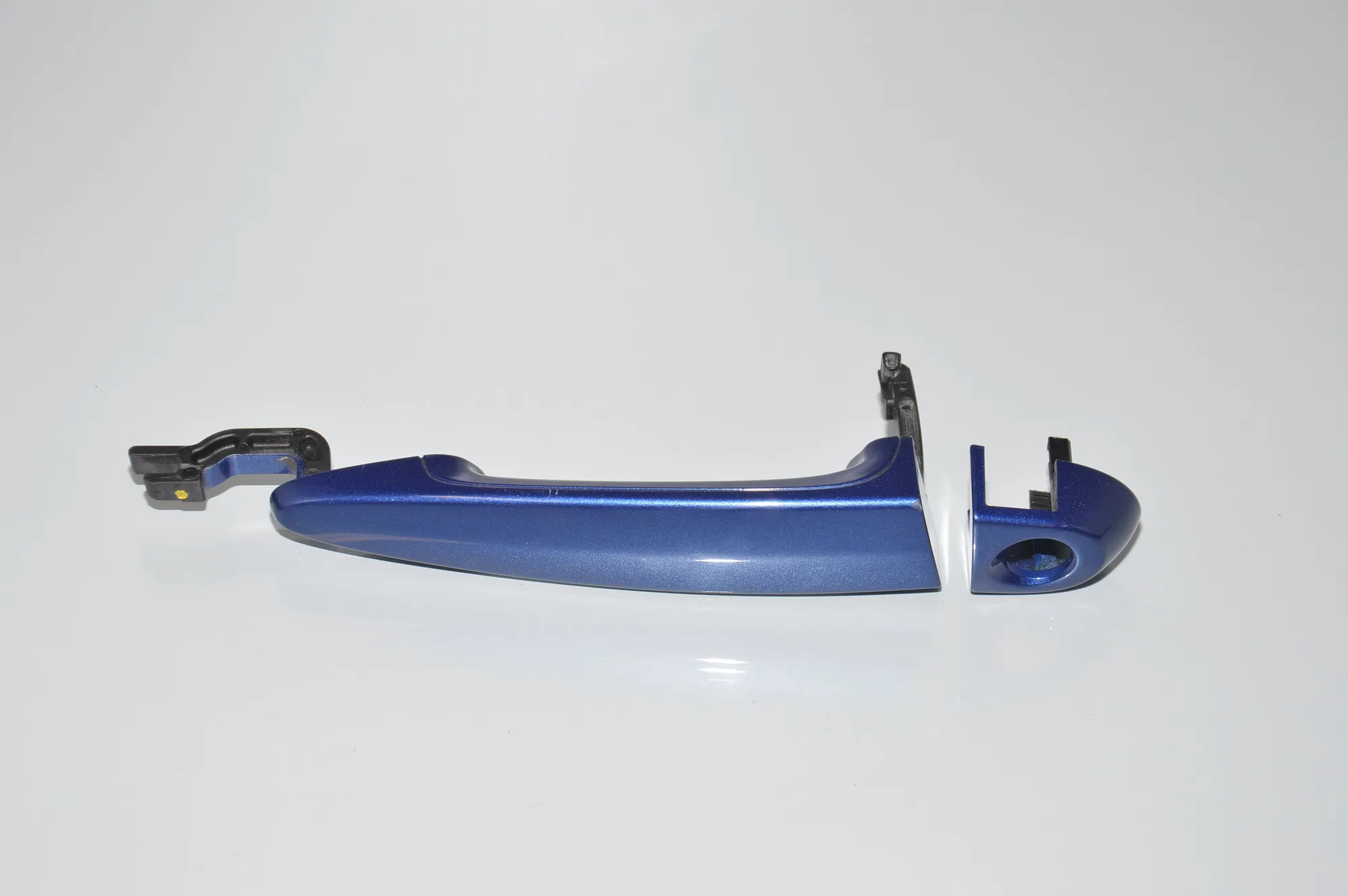 Front Right Door Exterior Handle · BMW 3 (E90) BMW 3 (E90) 316 i 2006 – 2
