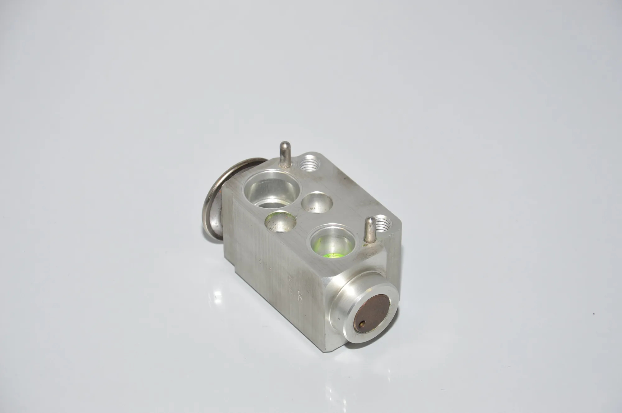 A/C Conditioner Expansion Valve – OEM 9182512 · BMW 3 Touring (E91) BMW 3 Touring (E91) 318 d 2007 – 2