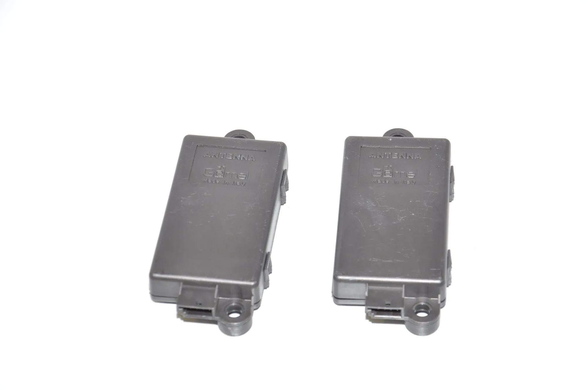 Other Control Units – OEM 6989713 · BMW 3 Cabrio (E93) BMW 3 Cabrio (E93) 320 d 2007 – 4