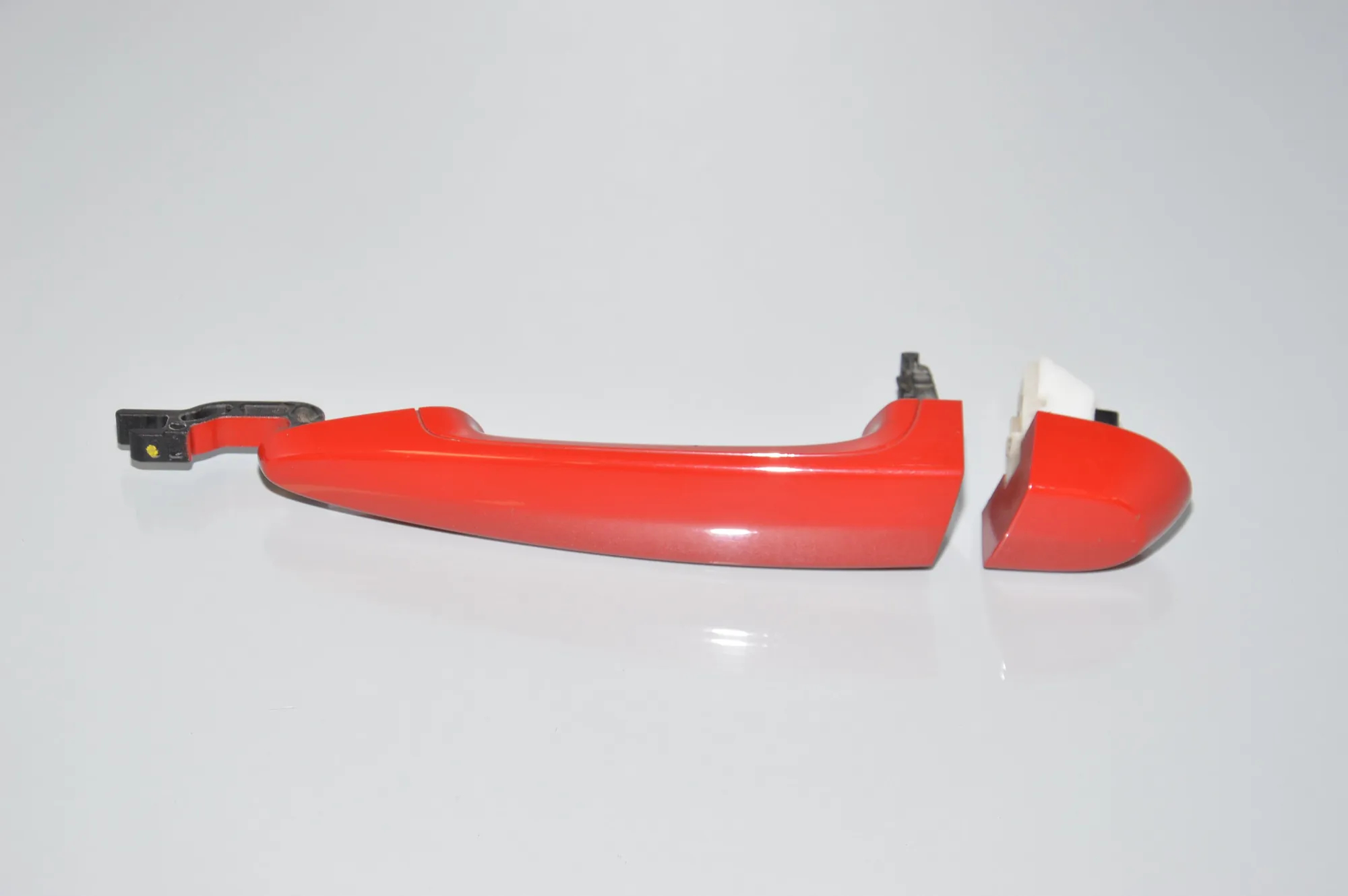 Front Left Door Exterior Handle – OEM 7123973 · BMW 3 (E90) 318 i 2006