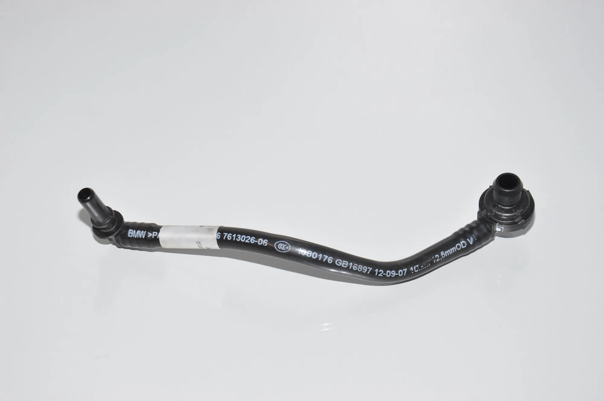 Vacuum Tube – OEM 7613026 · BMW 1 (F20) BMW 1 (F20) 114 d 2012 – 2