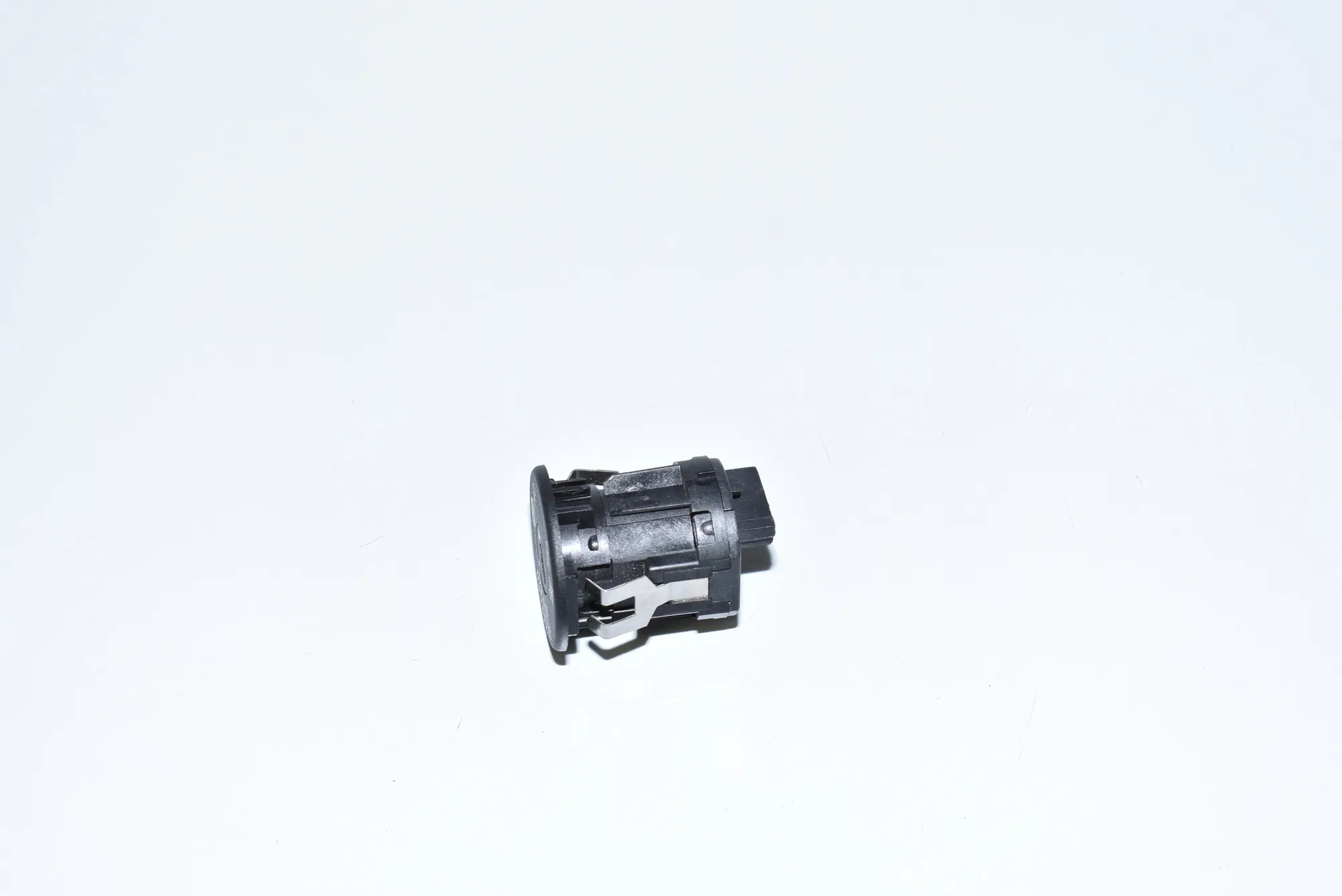 SRS Switch – OEM 9326501 · BMW F90 BMW F90 (G30, F90) M5 2019 – 2