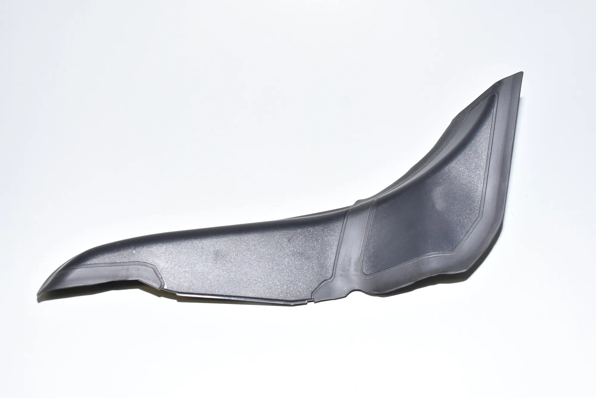 Other Body Parts – OEM 630371 · BMW 5 (G30) BMW 5 (G30) 530 e iPerformance 2018 – 2