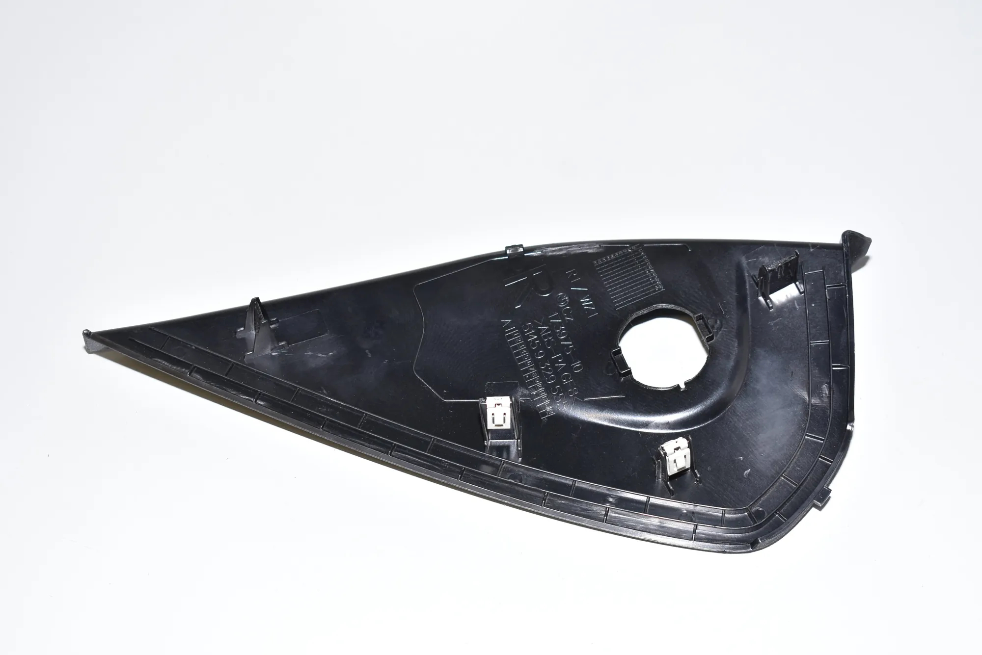 Dashboard Trim – OEM 9329555 · BMW 5 (G30) BMW 5 (G30) 530 e iPerformance 2018 – 3