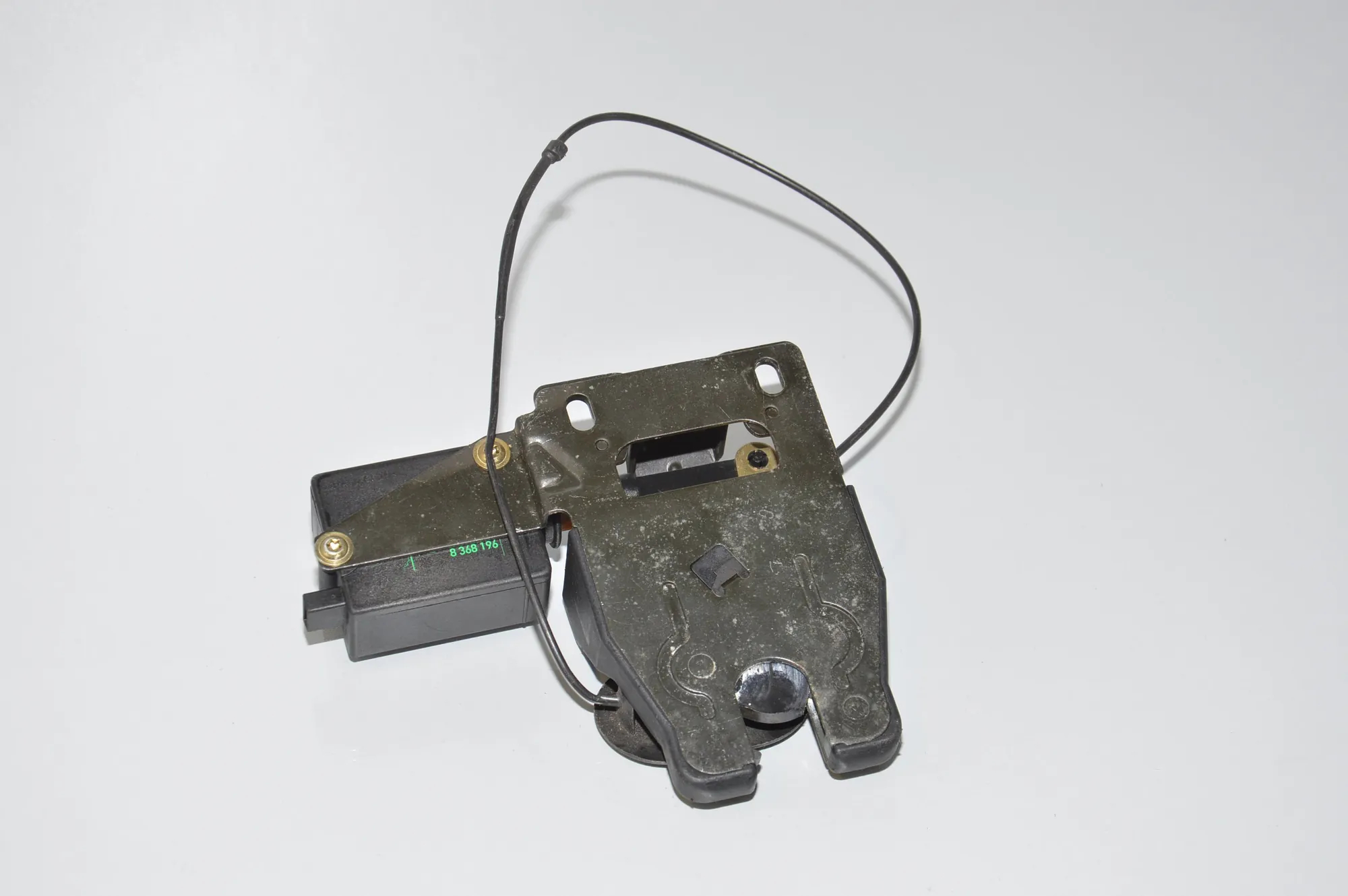 Tailgate Boot Lock – OEM 8168892 · BMW 5 Touring (E39) BMW 5 Touring (E39) 520 d 2000 – 4