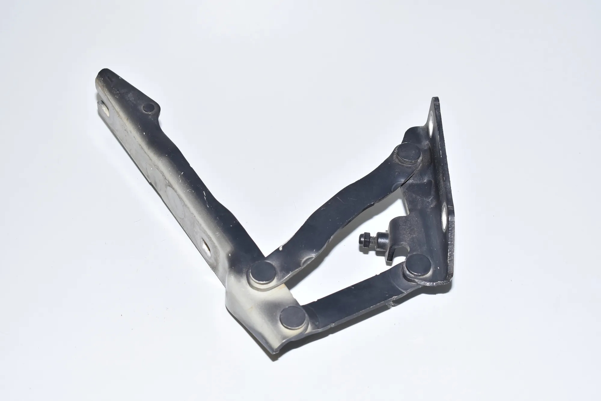 Front Right Bonnet Hinge – OEM 7008728 · BMW 5 Touring (E61) BMW 5 Touring (E61) 525 d 2006 – 2