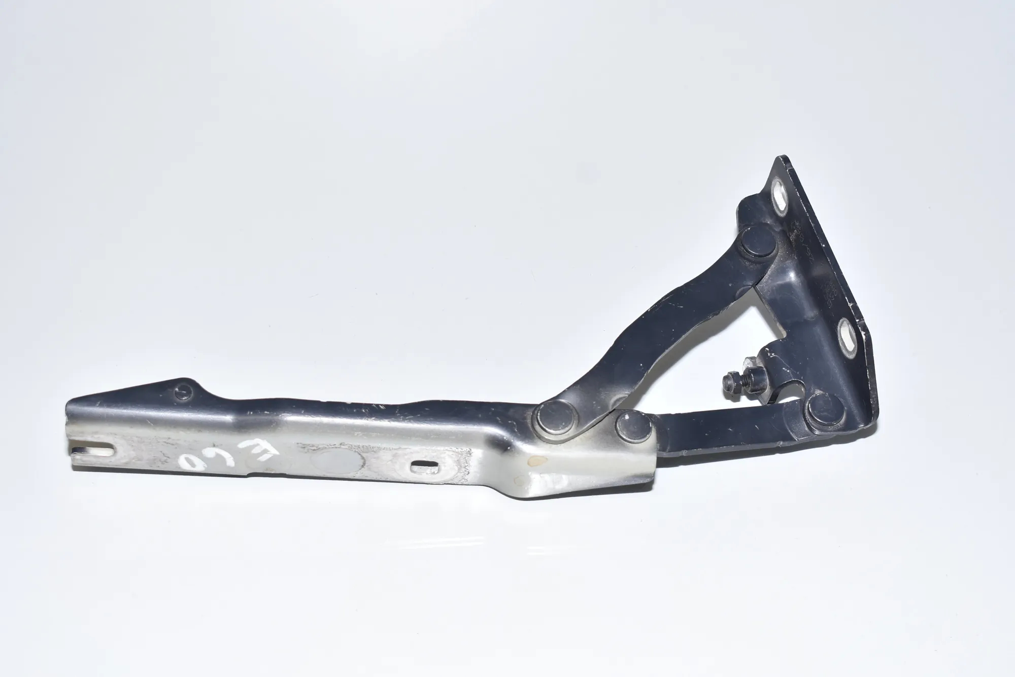 Front Right Bonnet Hinge – OEM 7008728 · BMW 5 Touring (E61) BMW 5 Touring (E61) 520 d 2007 – 3