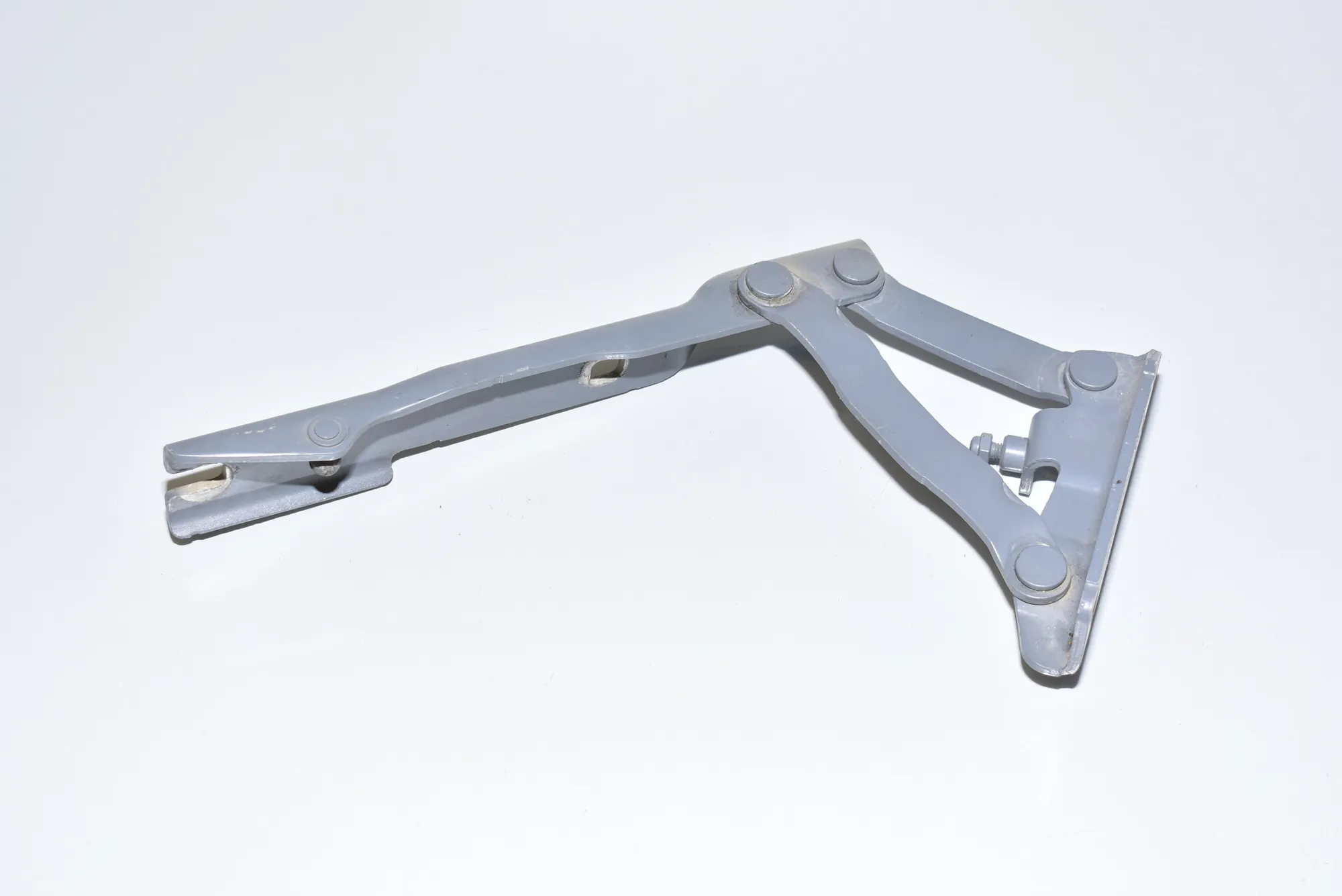 Front Left Bonnet Hinge – OEM 7008727 · BMW 5 Touring (E61) BMW 5 Touring (E61) 530 d 2006 – 3
