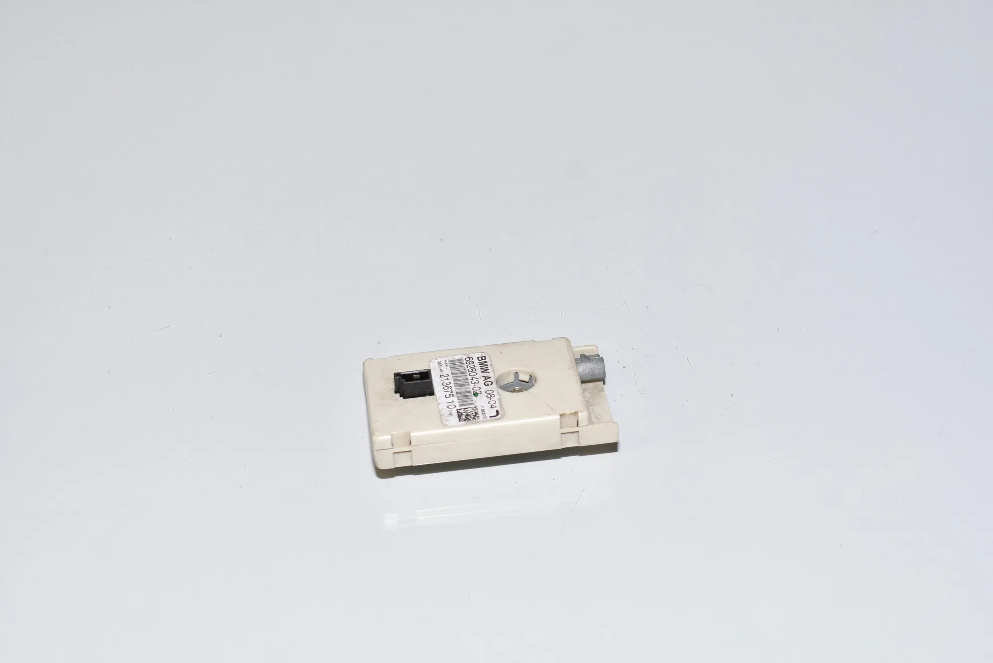 Antenna – OEM 6928043 · BMW 5 Touring (E61) BMW 5 Touring (E61) 530 d 2006 – 3